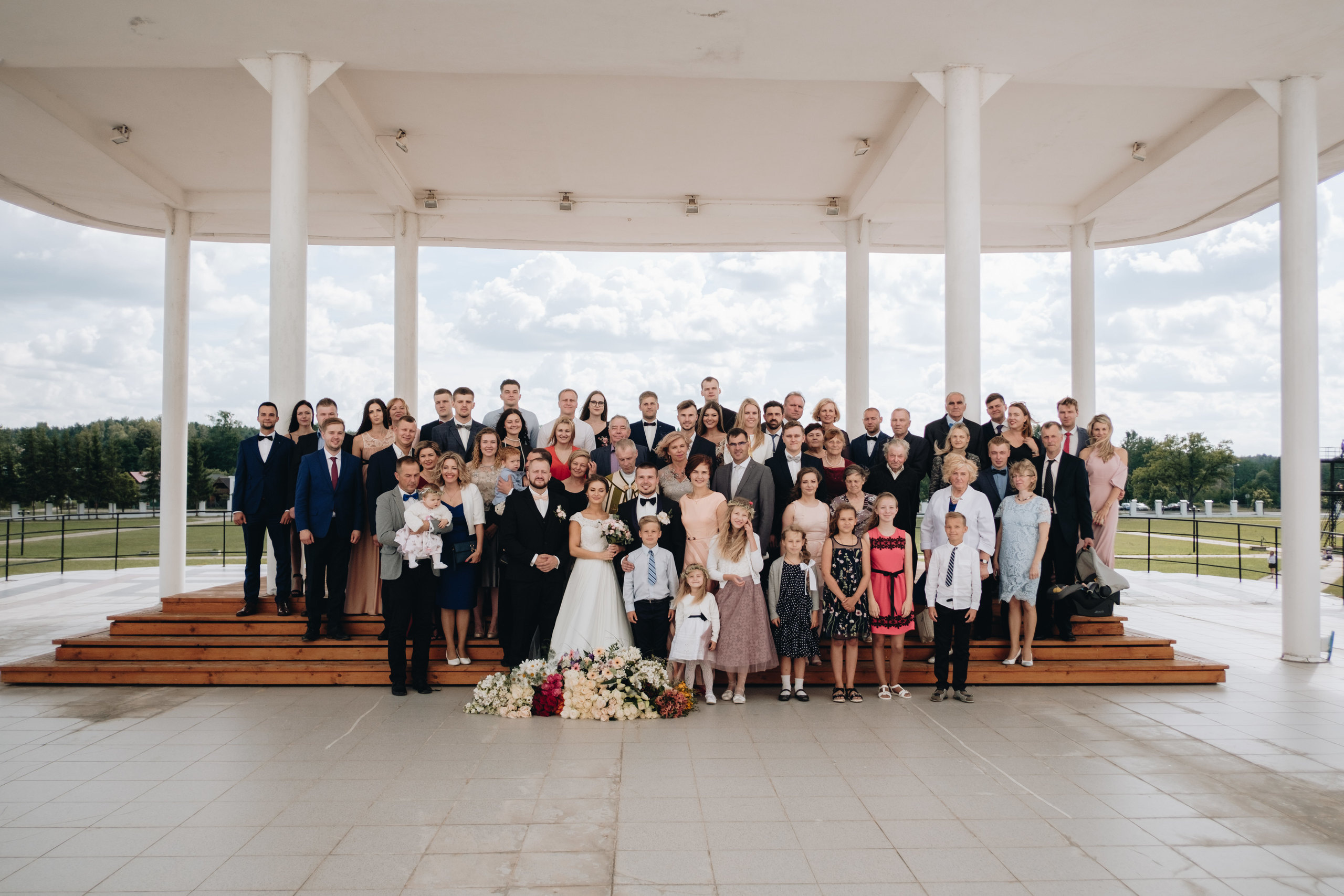 Kāzu stāsts Henrijs & Kristīne. Kāzu × Ģimenes notikumu fotografs Edgars Kalniņš