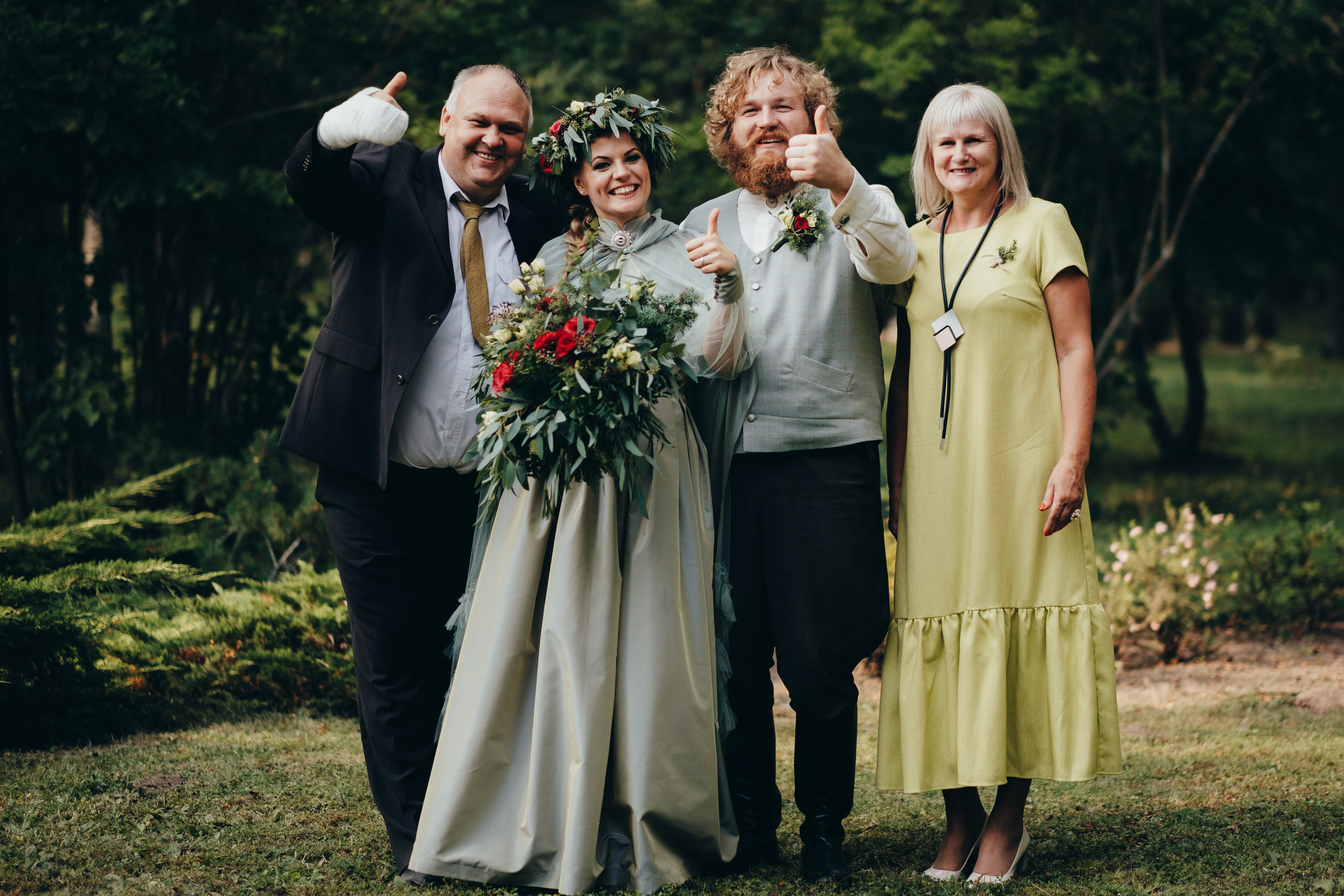 Kāzu stāsts Madara & Ingus. Kāzu × Ģimenes notikumu fotografs Edgars Kalniņš