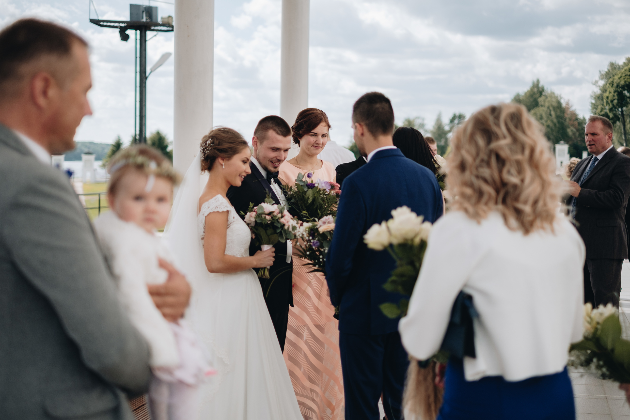 Kāzu stāsts Henrijs & Kristīne. Kāzu × Ģimenes notikumu fotografs Edgars Kalniņš
