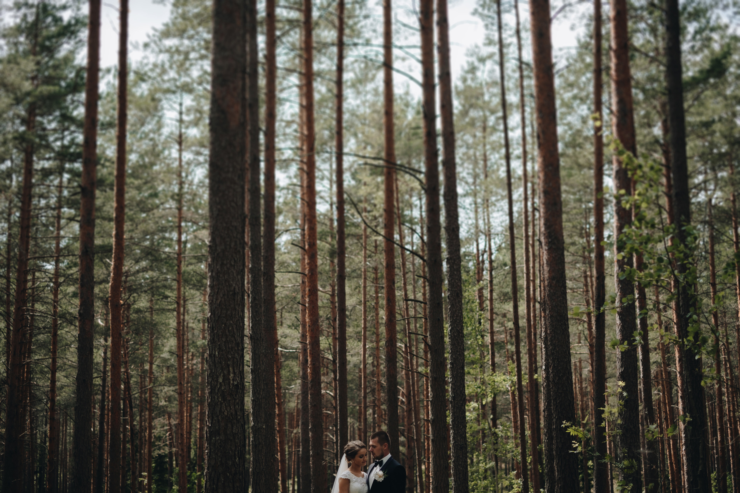 Kāzu stāsts Henrijs & Kristīne. Kāzu × Ģimenes notikumu fotografs Edgars Kalniņš