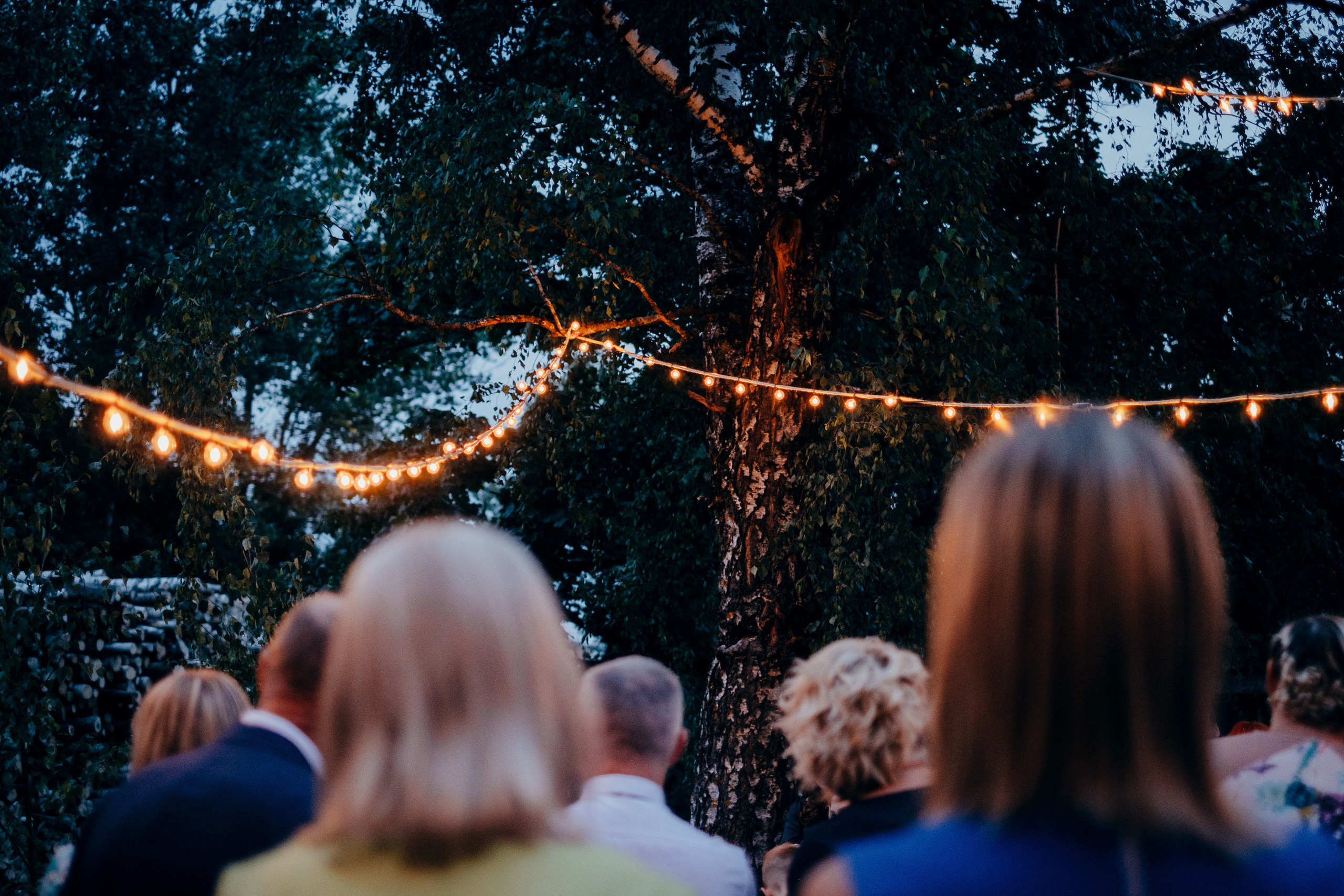 Kāzu stāsts Madara & Ingus. Kāzu × Ģimenes notikumu fotografs Edgars Kalniņš
