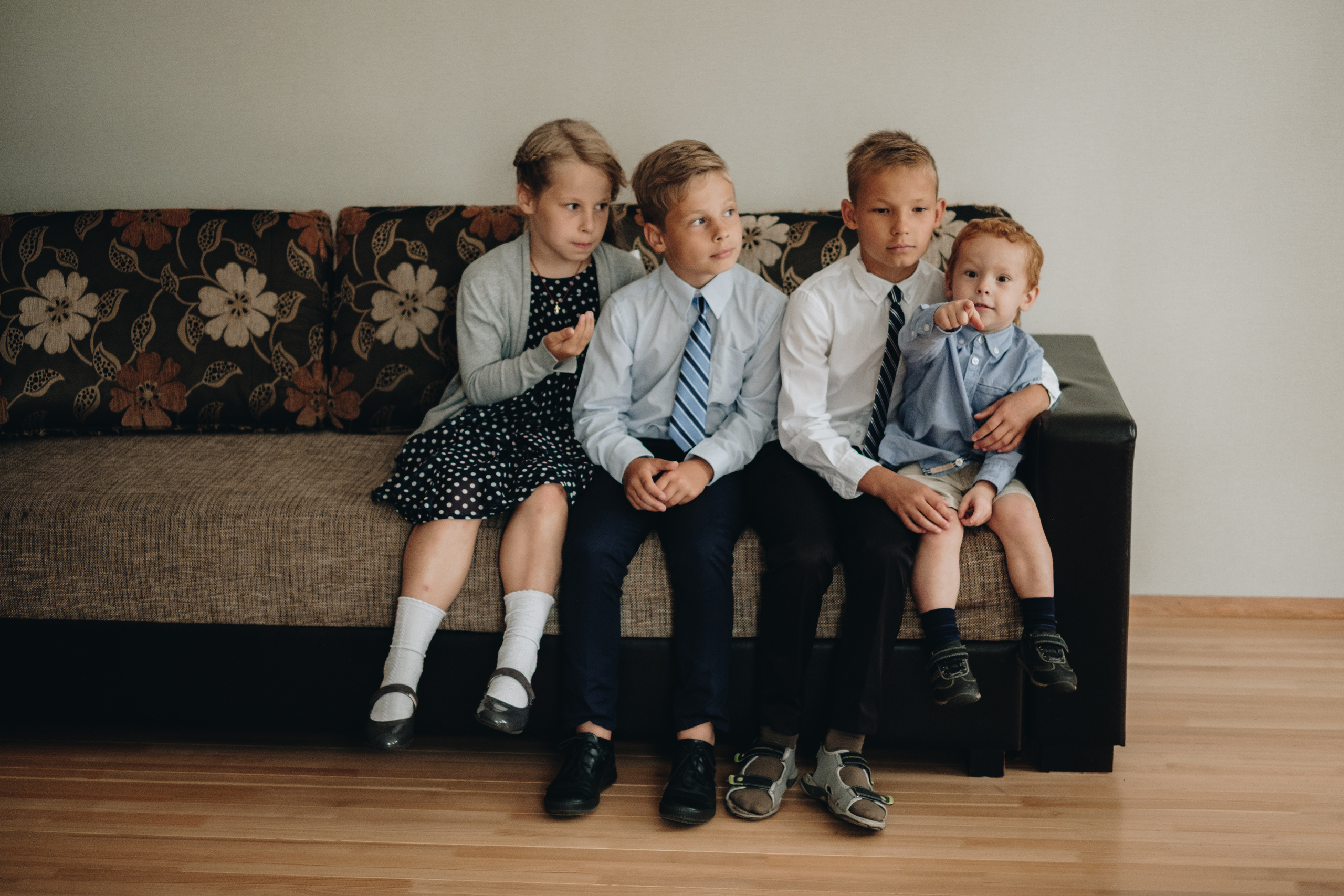 Kāzu stāsts Henrijs & Kristīne. Kāzu × Ģimenes notikumu fotografs Edgars Kalniņš
