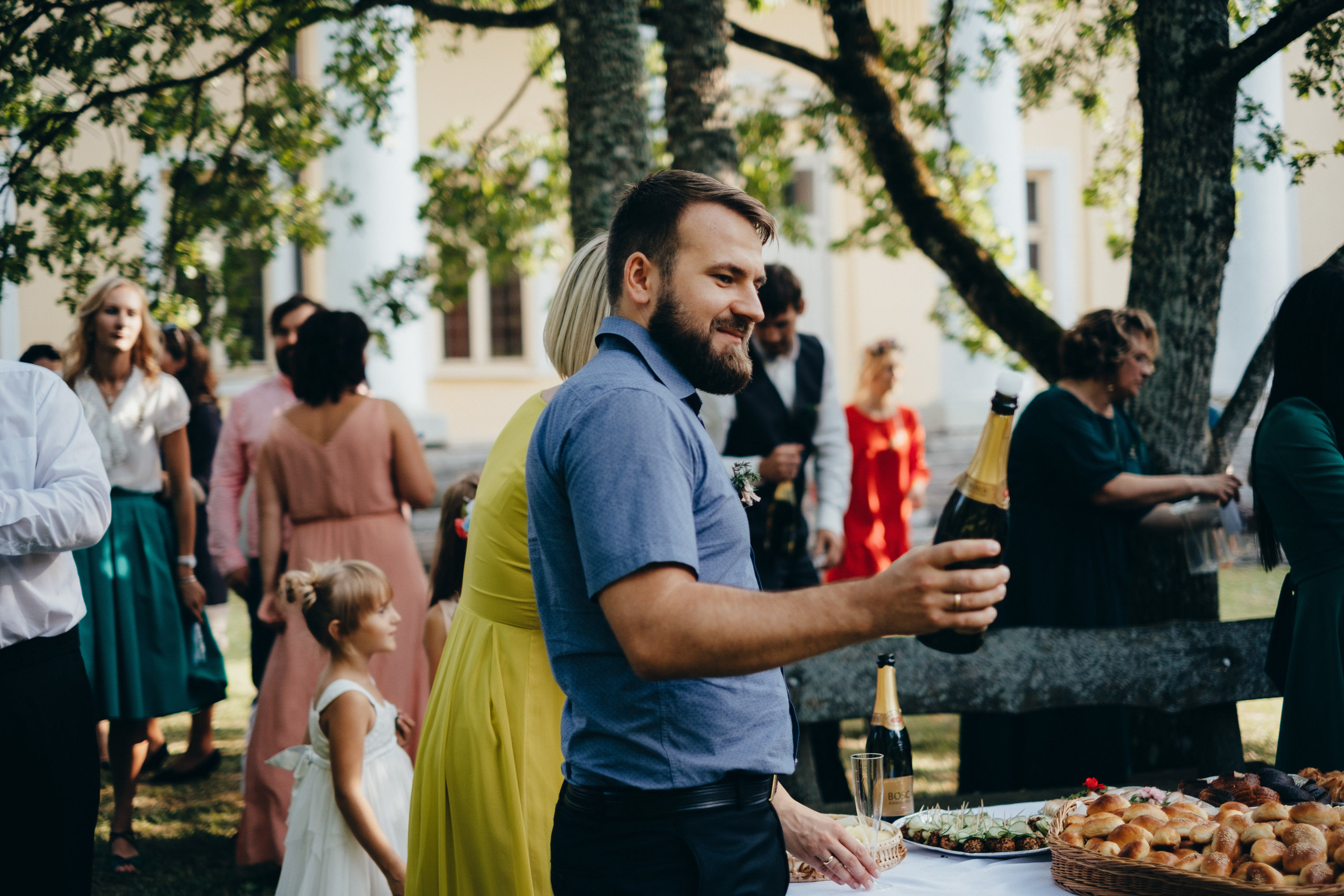 Kāzu stāsts Madara & Ingus. Kāzu × Ģimenes notikumu fotografs Edgars Kalniņš