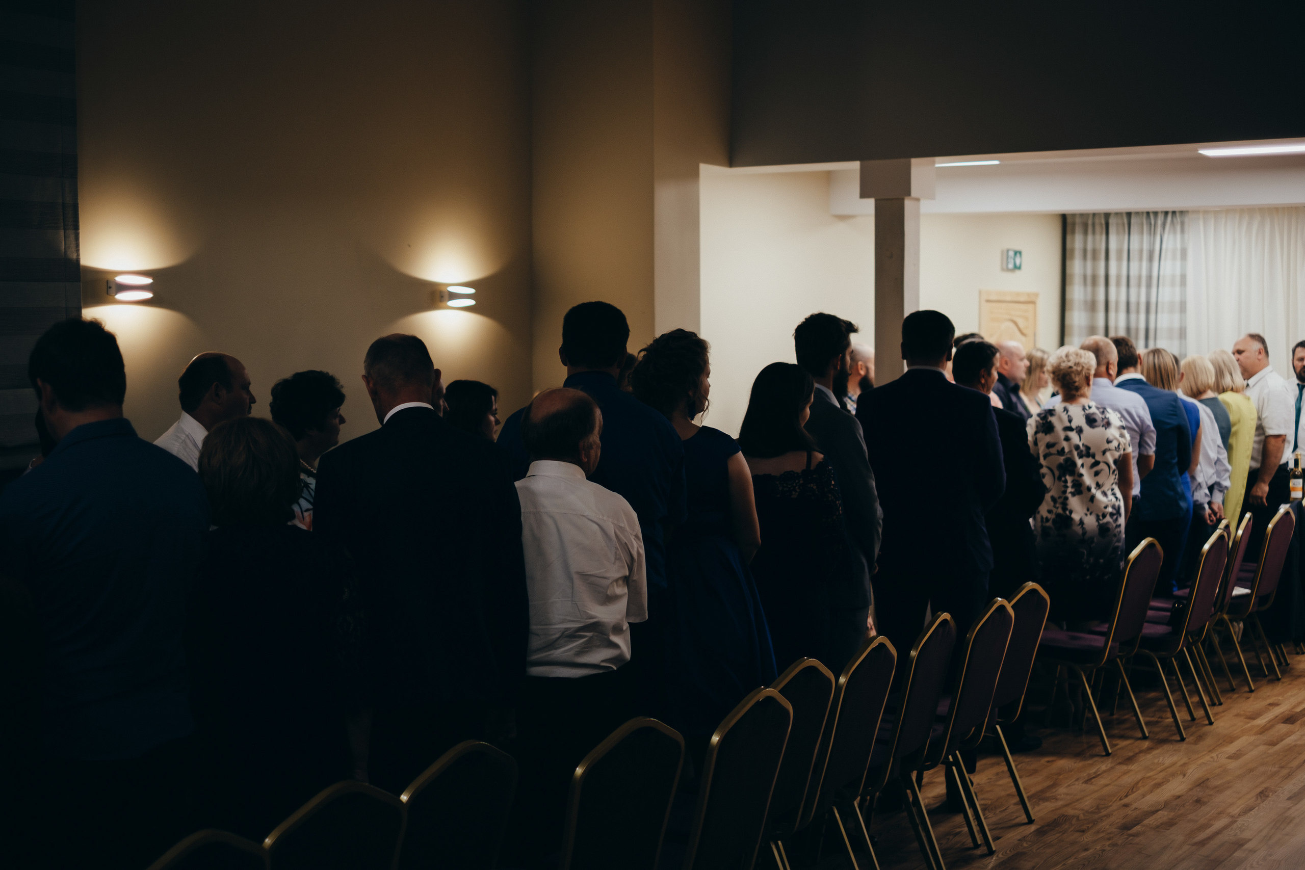 Kāzu stāsts Madara & Ingus. Kāzu × Ģimenes notikumu fotografs Edgars Kalniņš