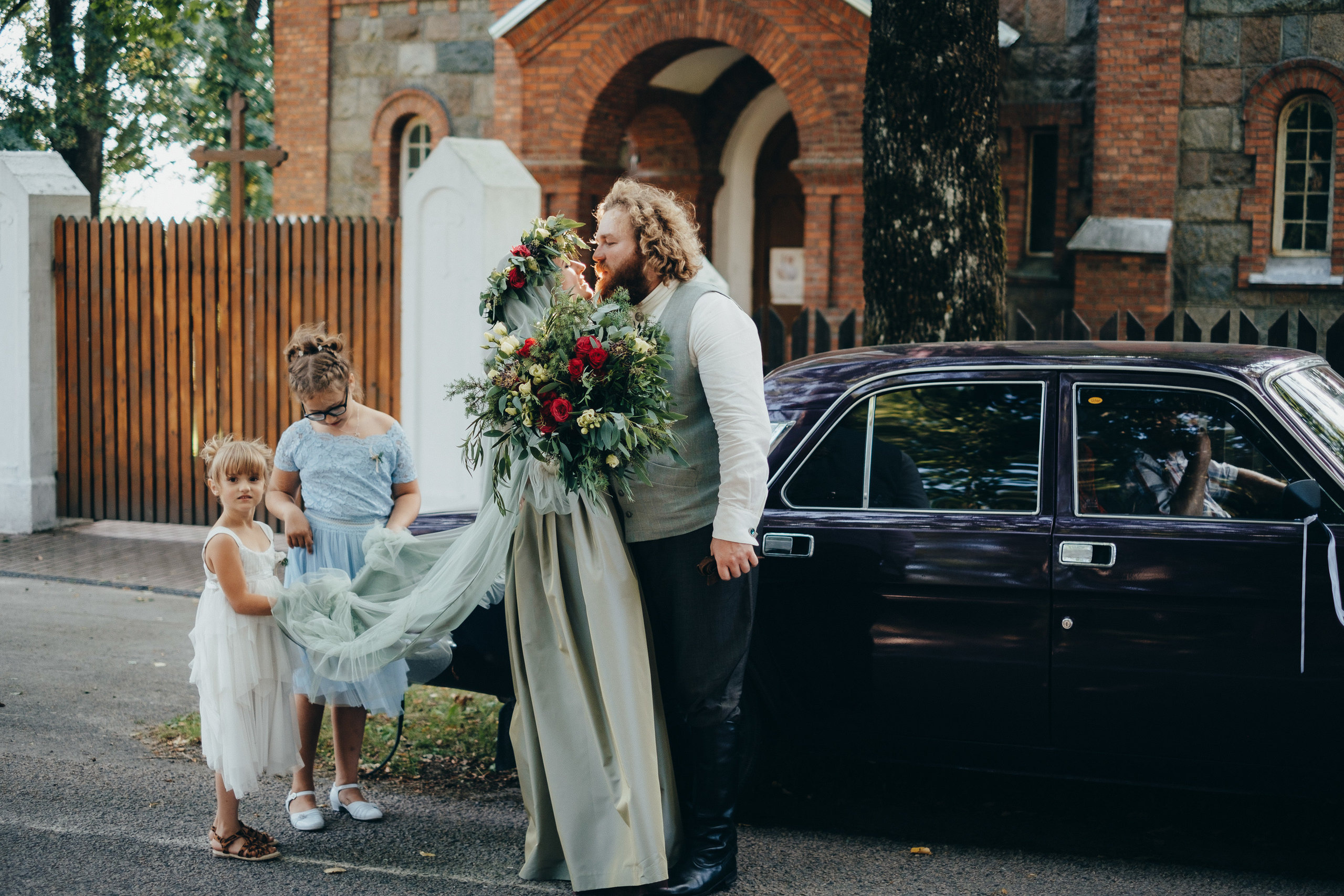 Kāzu stāsts Madara & Ingus. Kāzu × Ģimenes notikumu fotografs Edgars Kalniņš