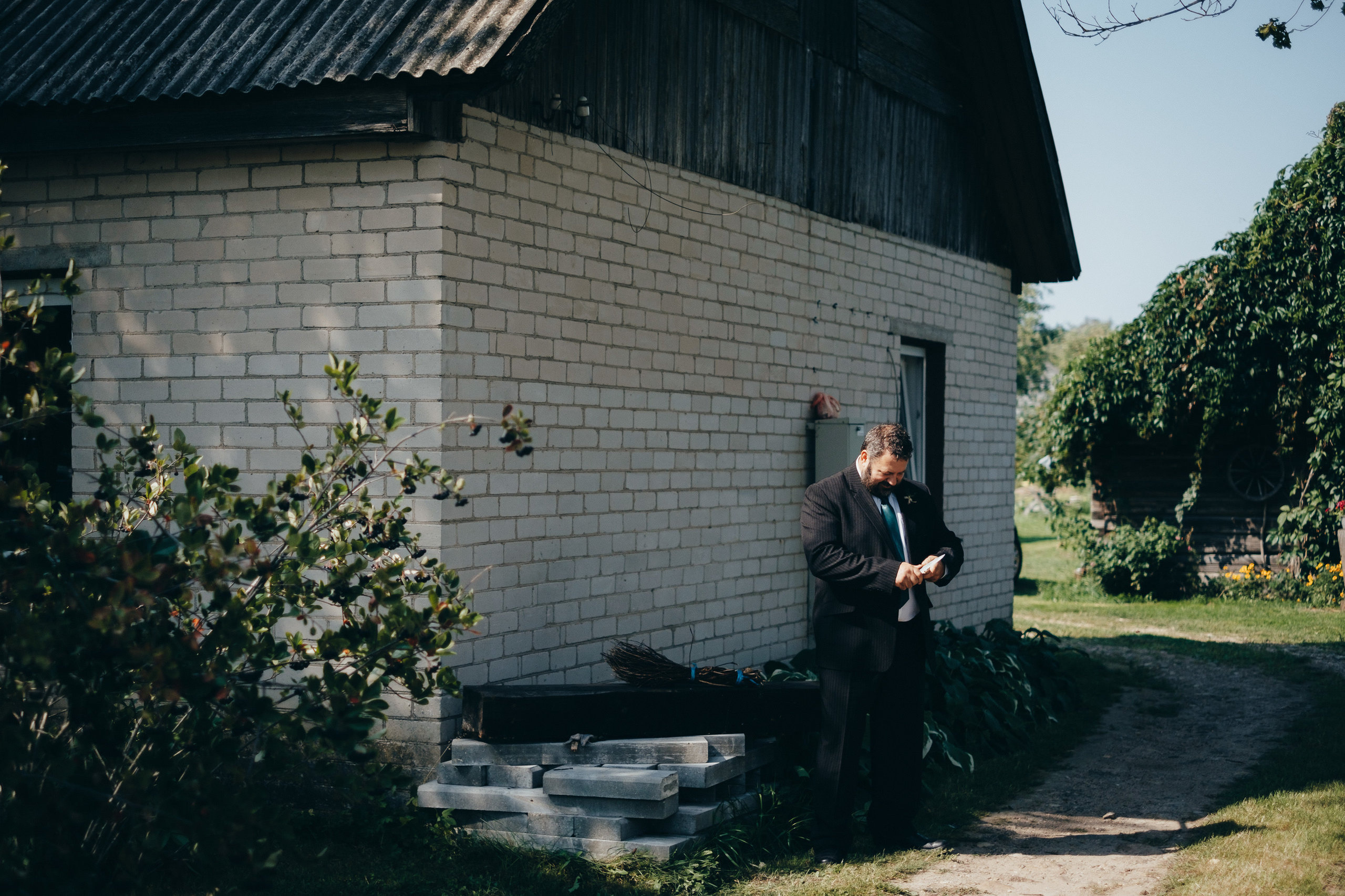 Kāzu stāsts Madara & Ingus. Kāzu × Ģimenes notikumu fotografs Edgars Kalniņš