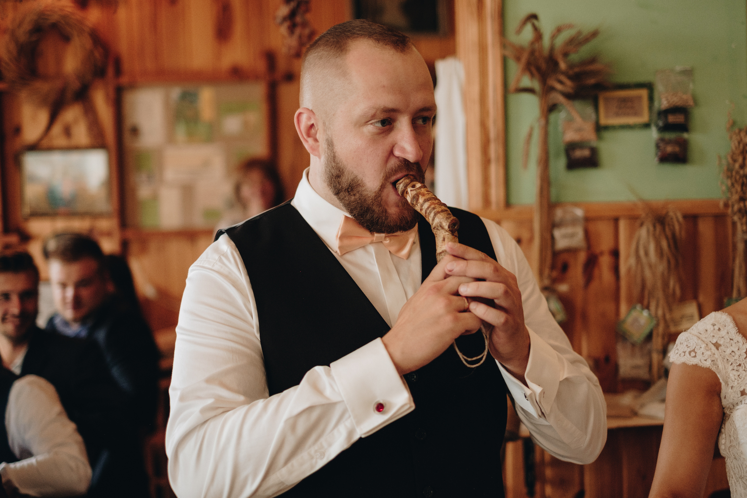 Kāzu stāsts Henrijs & Kristīne. Kāzu × Ģimenes notikumu fotografs Edgars Kalniņš