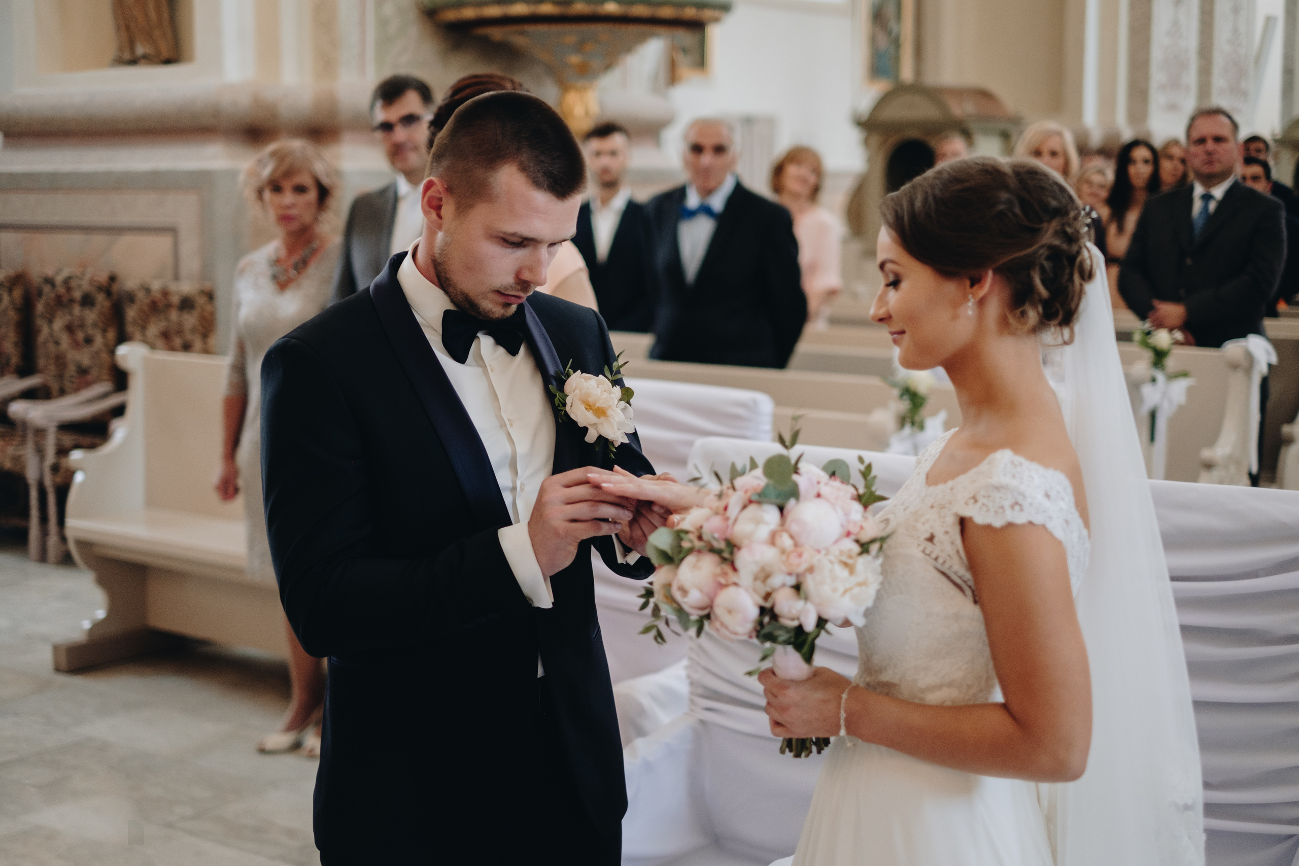 Kāzu stāsts Henrijs & Kristīne. Kāzu × Ģimenes notikumu fotografs Edgars Kalniņš