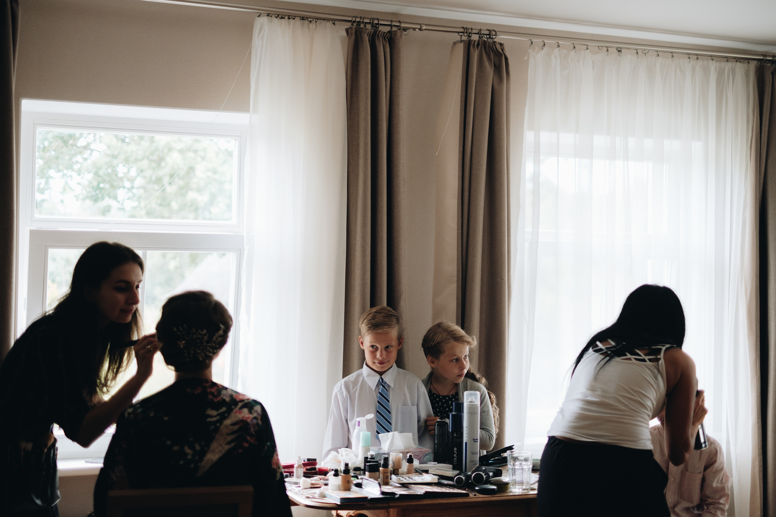 Kāzu stāsts Henrijs & Kristīne. Kāzu × Ģimenes notikumu fotografs Edgars Kalniņš
