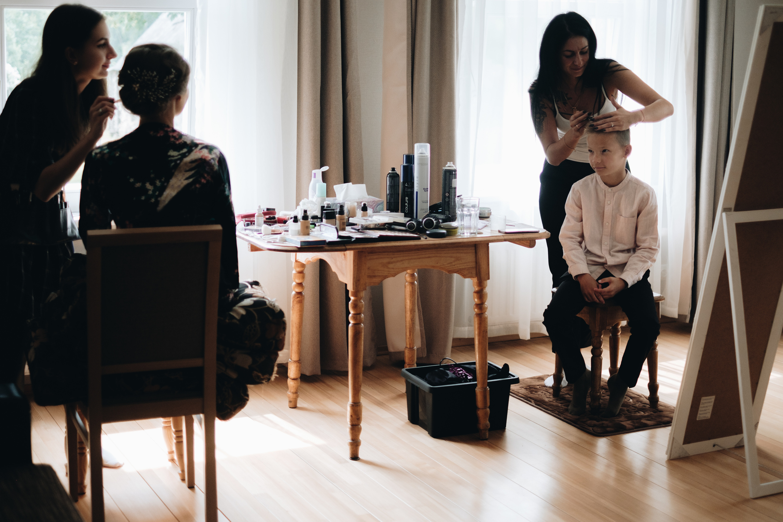 Kāzu stāsts Henrijs & Kristīne. Kāzu × Ģimenes notikumu fotografs Edgars Kalniņš