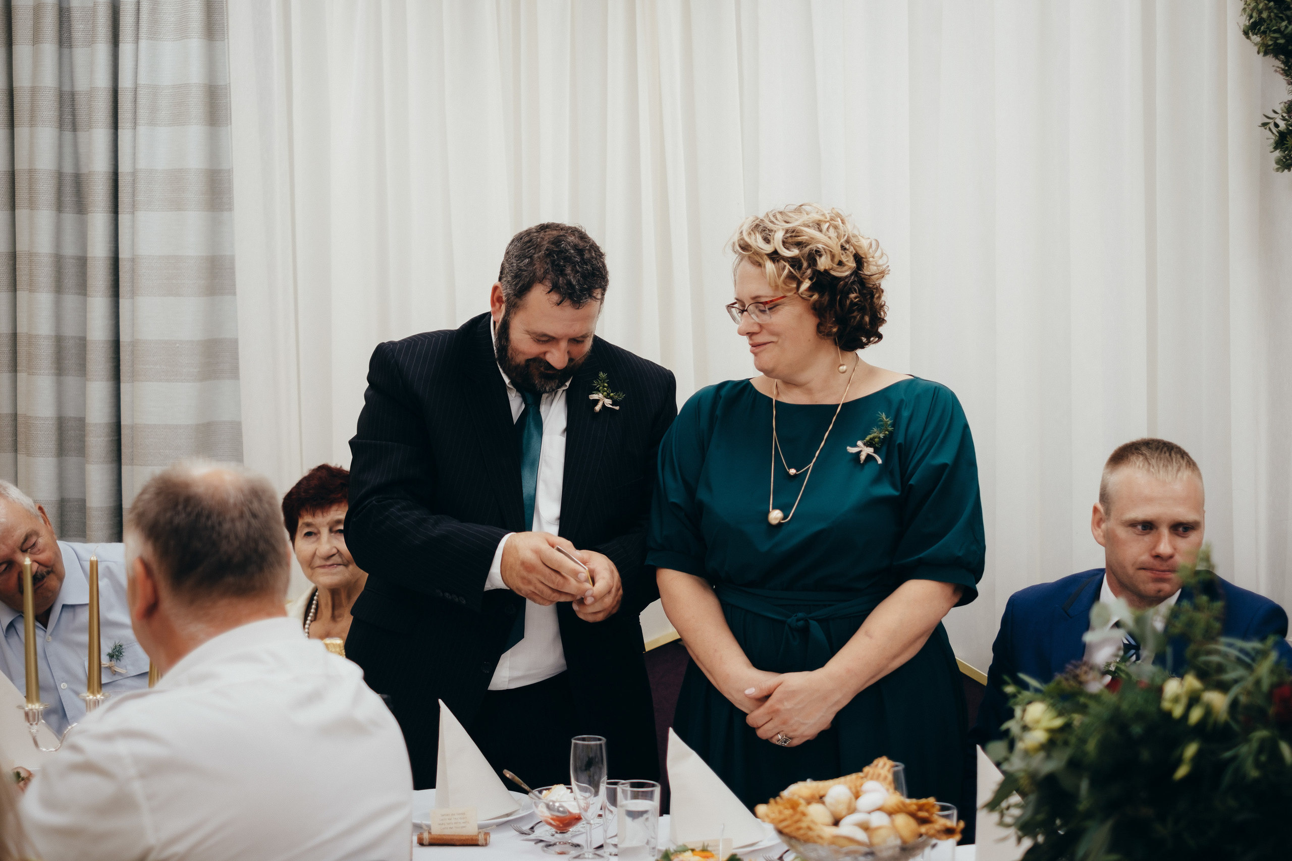 Kāzu stāsts Madara & Ingus. Kāzu × Ģimenes notikumu fotografs Edgars Kalniņš