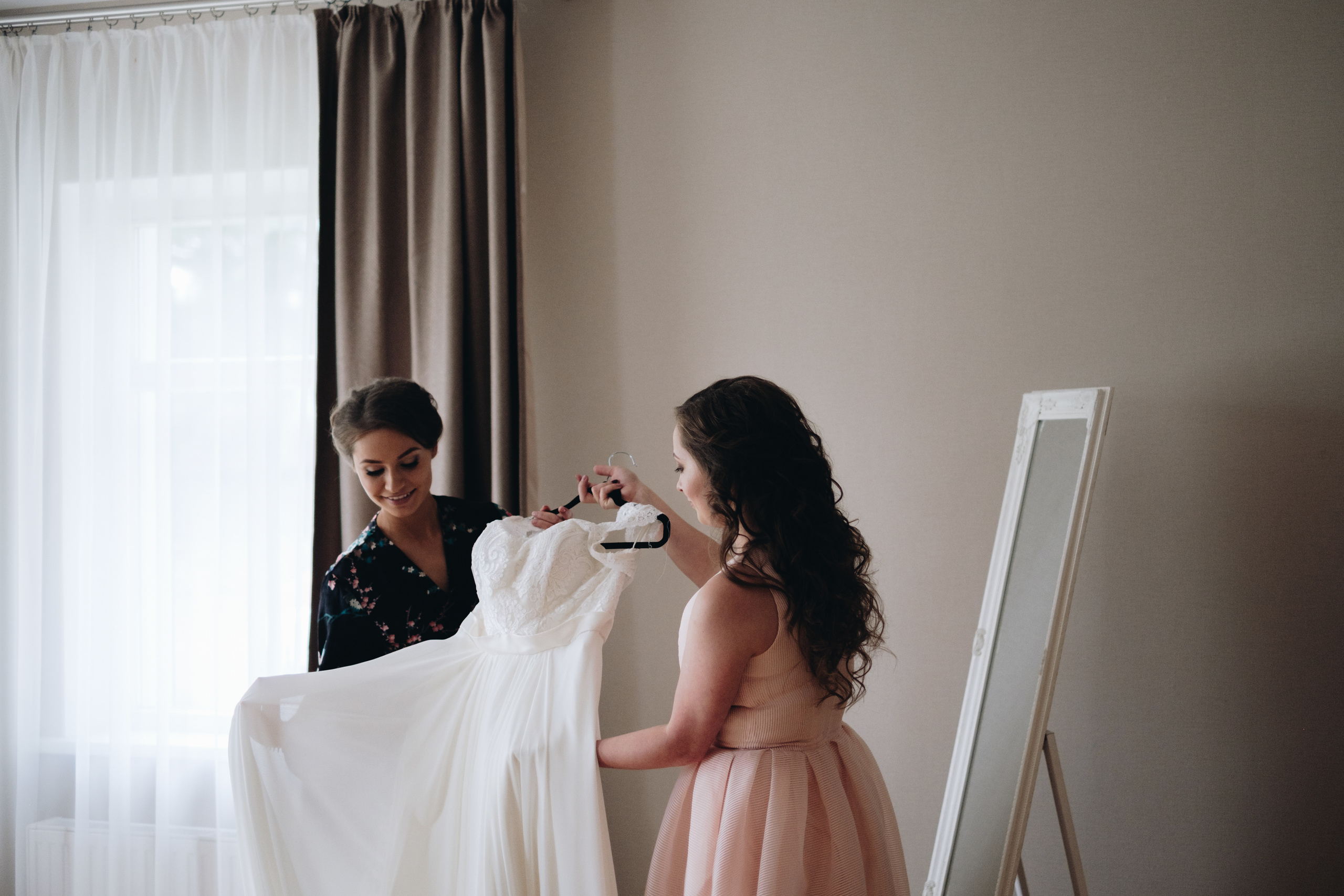 Kāzu stāsts Henrijs & Kristīne. Kāzu × Ģimenes notikumu fotografs Edgars Kalniņš