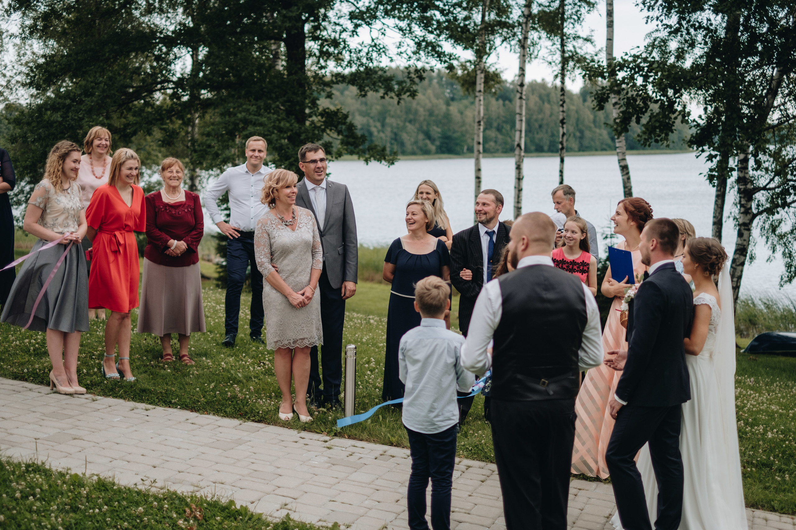 Kāzu stāsts Henrijs & Kristīne. Kāzu × Ģimenes notikumu fotografs Edgars Kalniņš