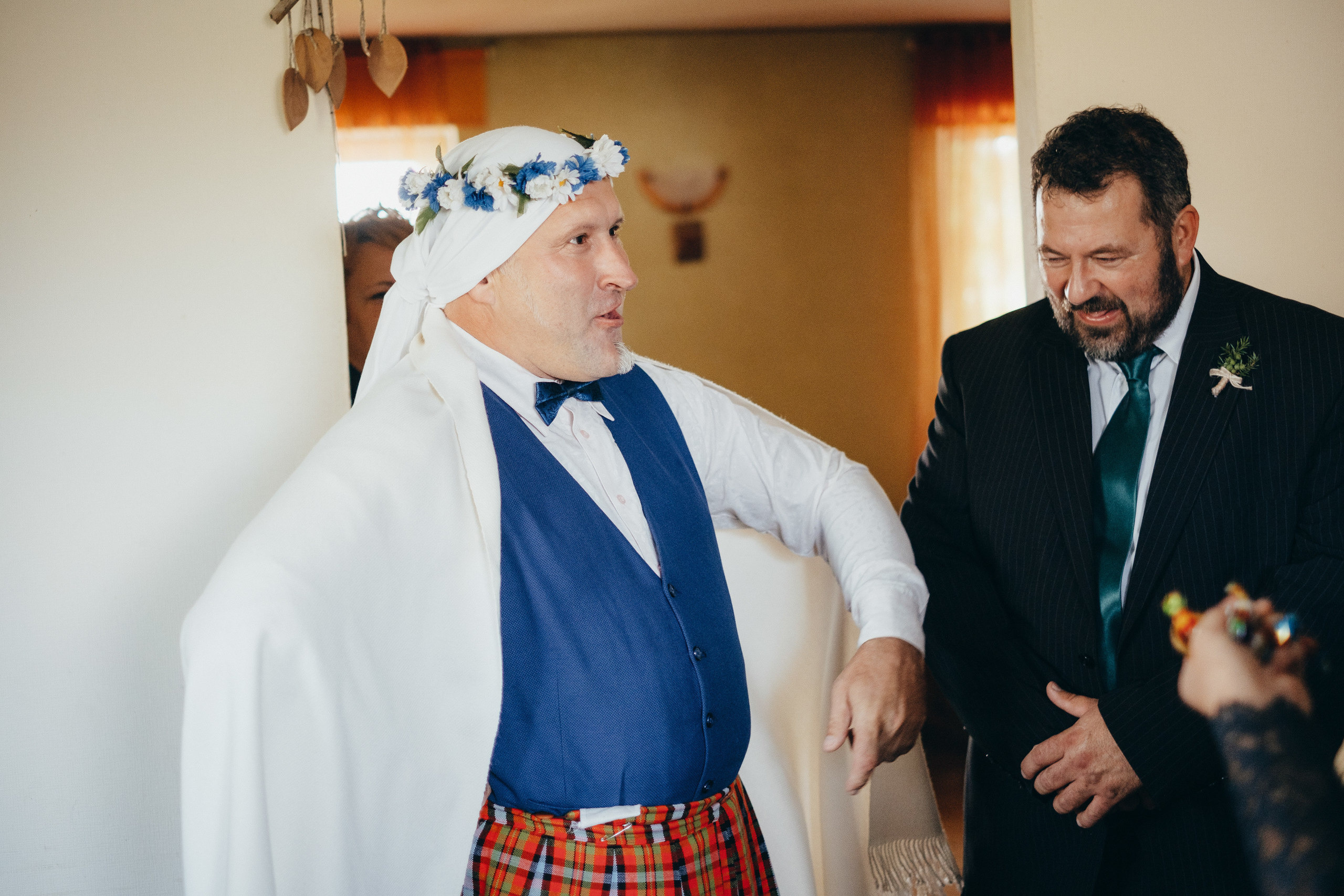 Kāzu stāsts Madara & Ingus. Kāzu × Ģimenes notikumu fotografs Edgars Kalniņš