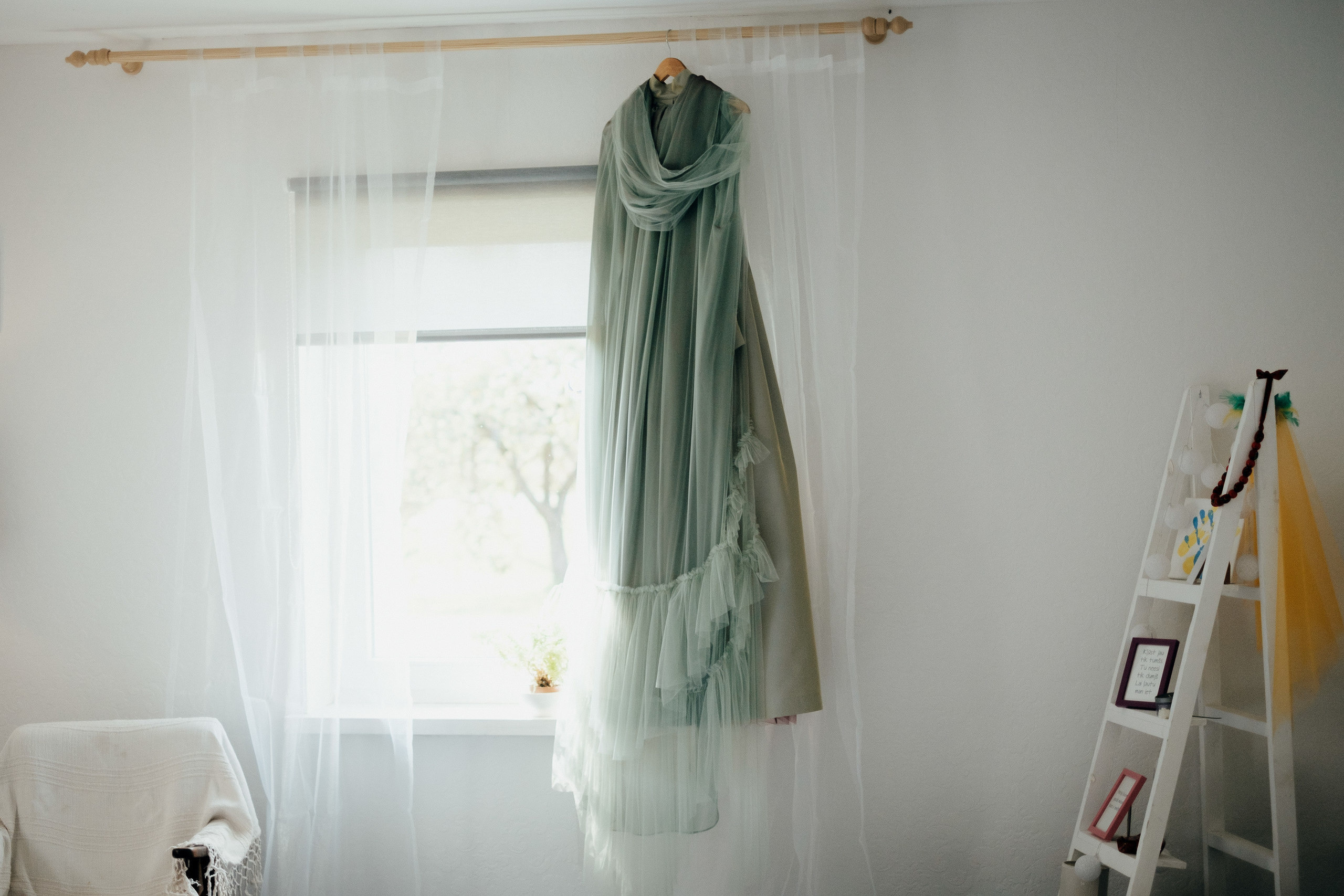 Kāzu stāsts Madara & Ingus. Kāzu × Ģimenes notikumu fotografs Edgars Kalniņš