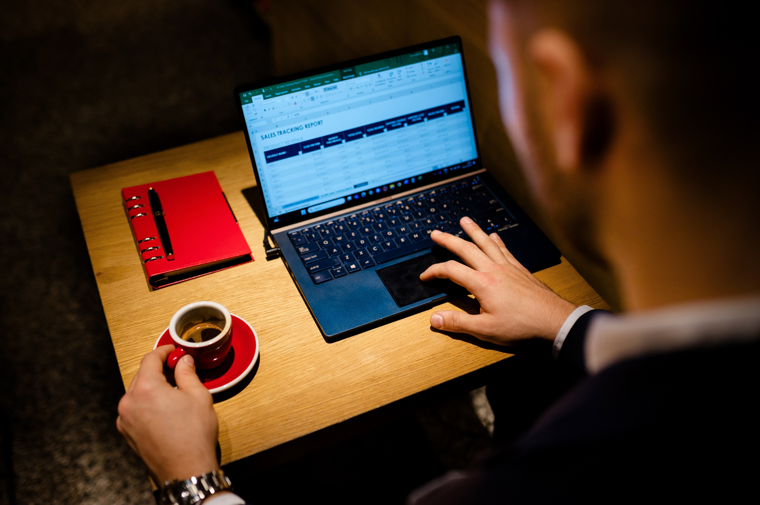 Origo. Andrei Samuel – Fotograf București | Evenimente, Studio, Imobiliare, Produs