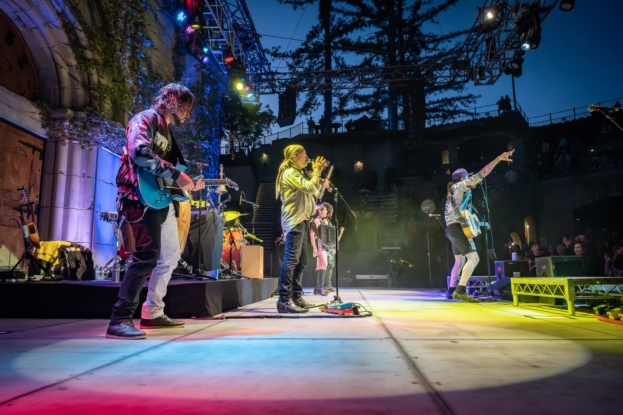 GOGOL BORDELLO / SARATOGA / CA. Reportage concert portrait photography in the San Francisco Bay Area