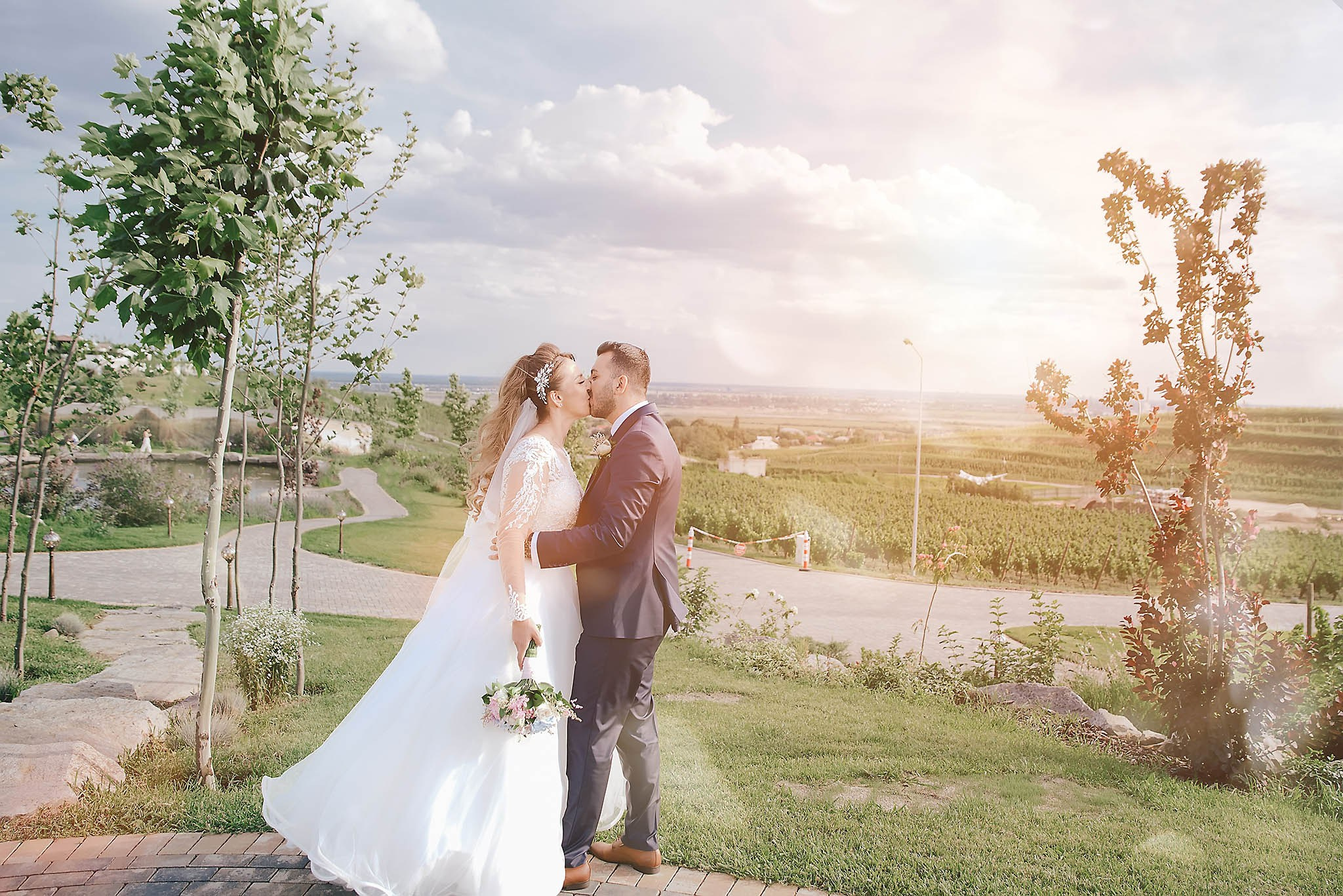 Fotograf nunta Ploiesti ; Fotograf nunta București ; Fotograf Botez Ploiesti, Fotograf Botez Bucuresti, Fotograf eveniment, Nunta, Botez, Corporate, Foto Video Ploiesti, Foto Video Bucuresti