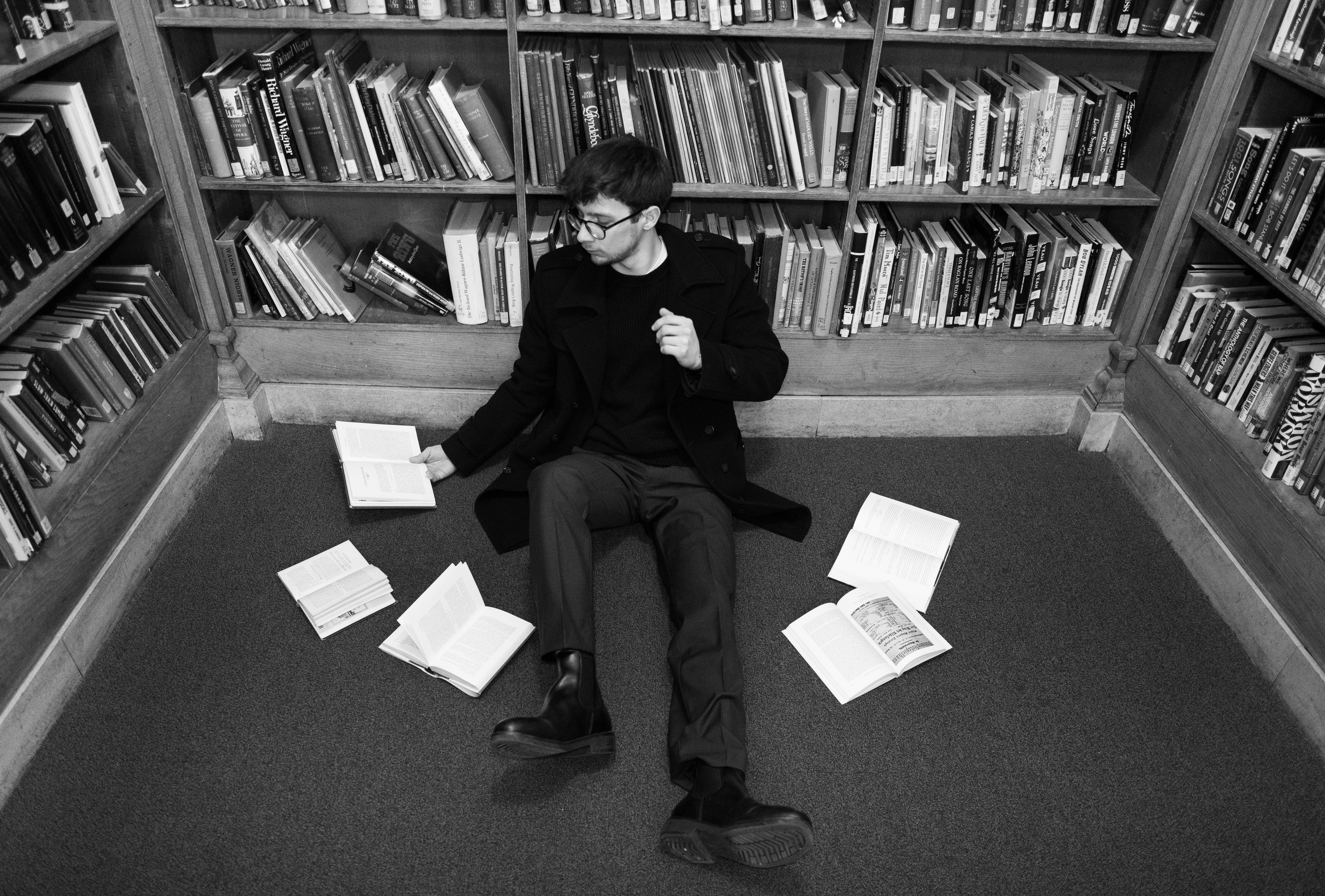 Library Photoset. Molfar Visuals