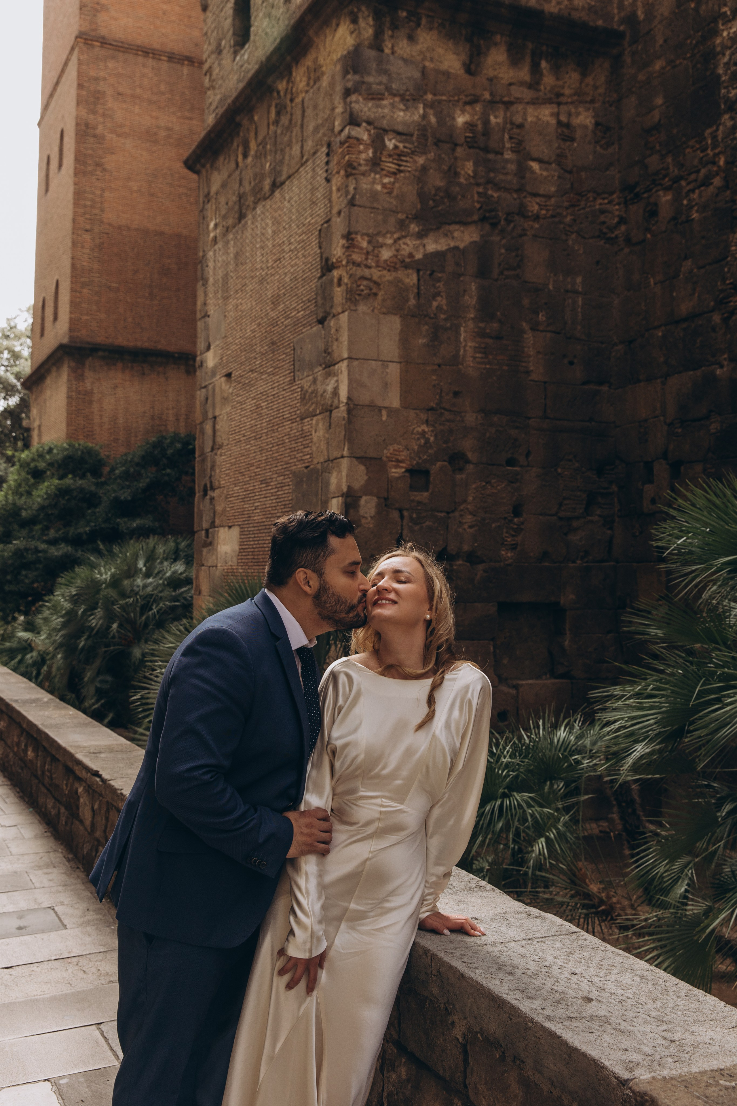 Wedding in Barcelona | Elegant Destination Wedding Photography & Videography. Wedding Stories — Professional Wedding Photography & Videography in Germany, Italy, Spain & all across Europe