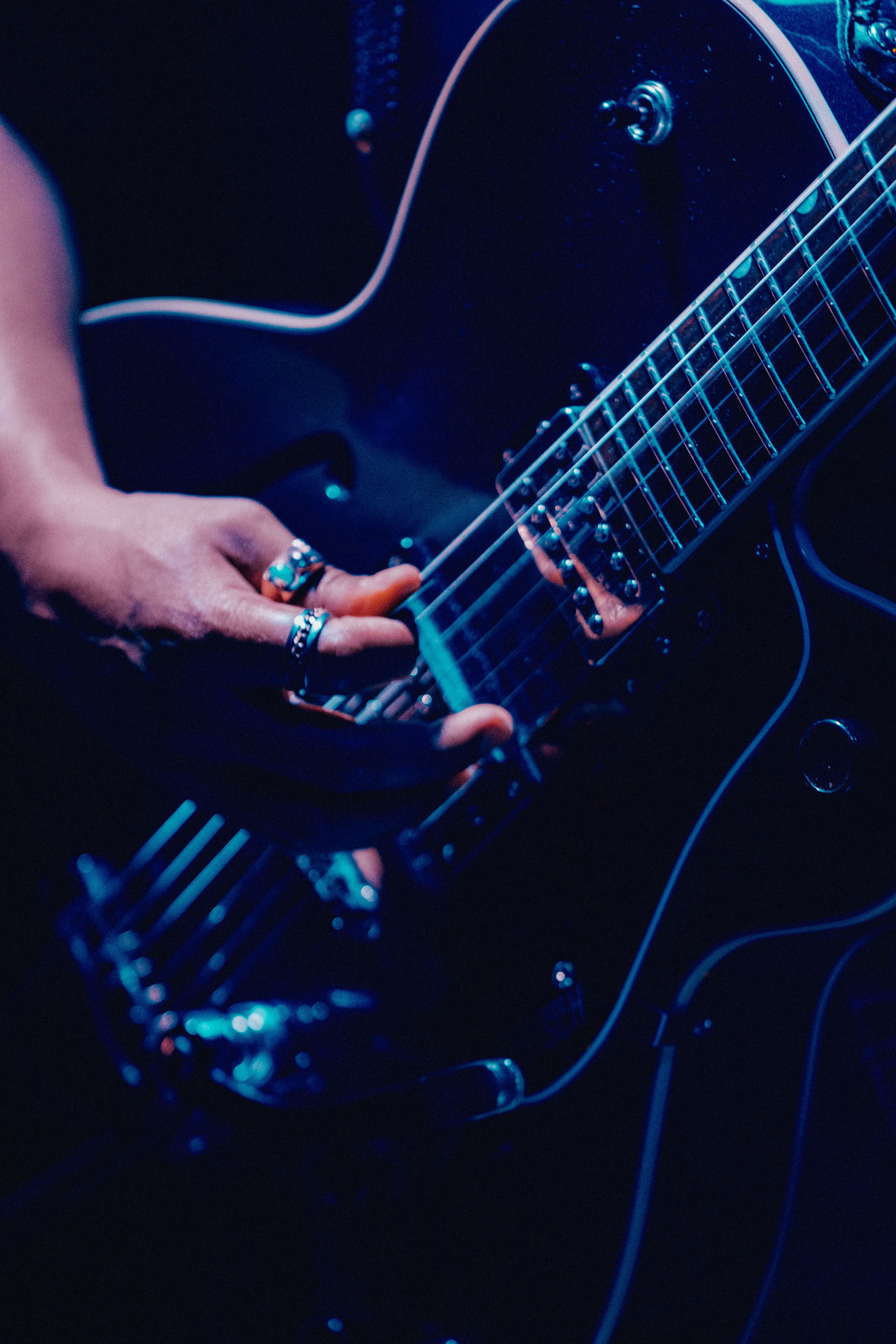 MoonShot. Concert and portrait photographer in Prague