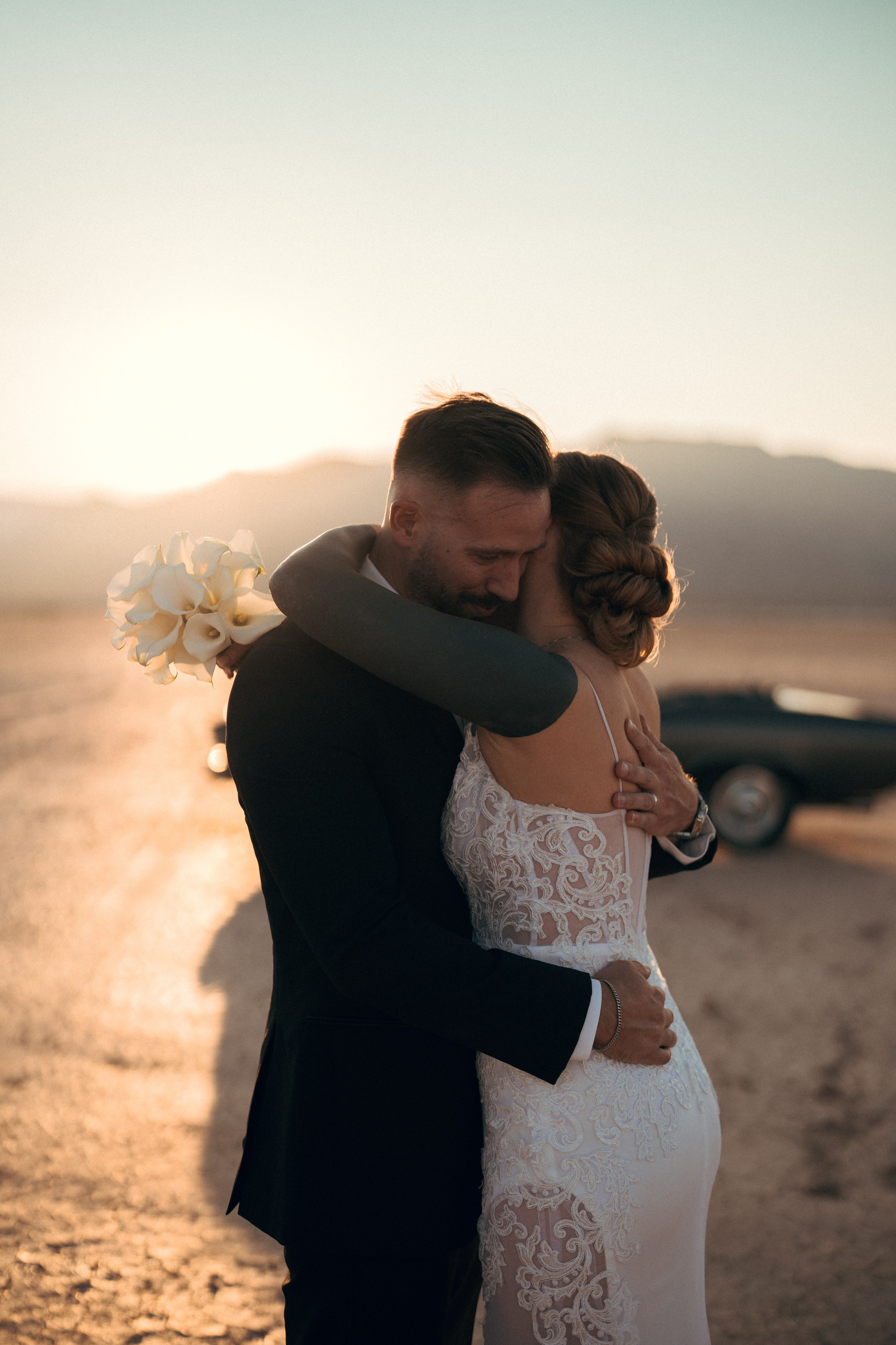 Dasha&Jeremy. Wedding & elopement photographer Viktoriya Kravtsov. Las Vegas