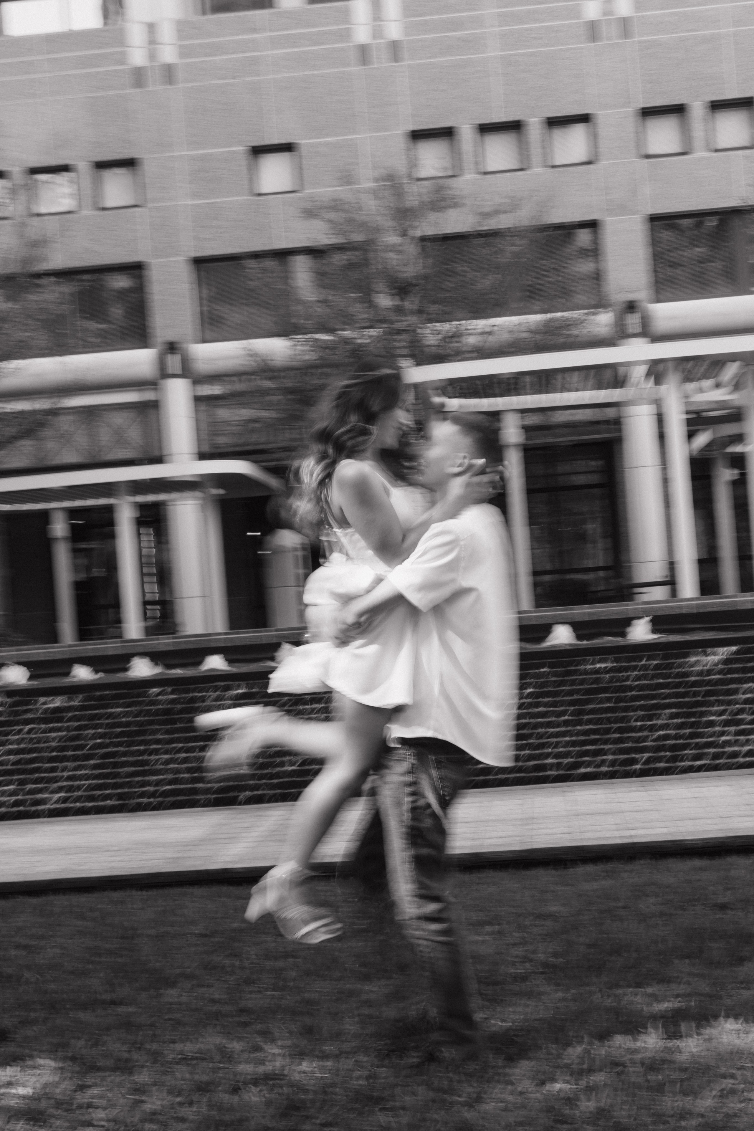 Engagement Photoshoot in the city. Photographer Anastasia Nagibina