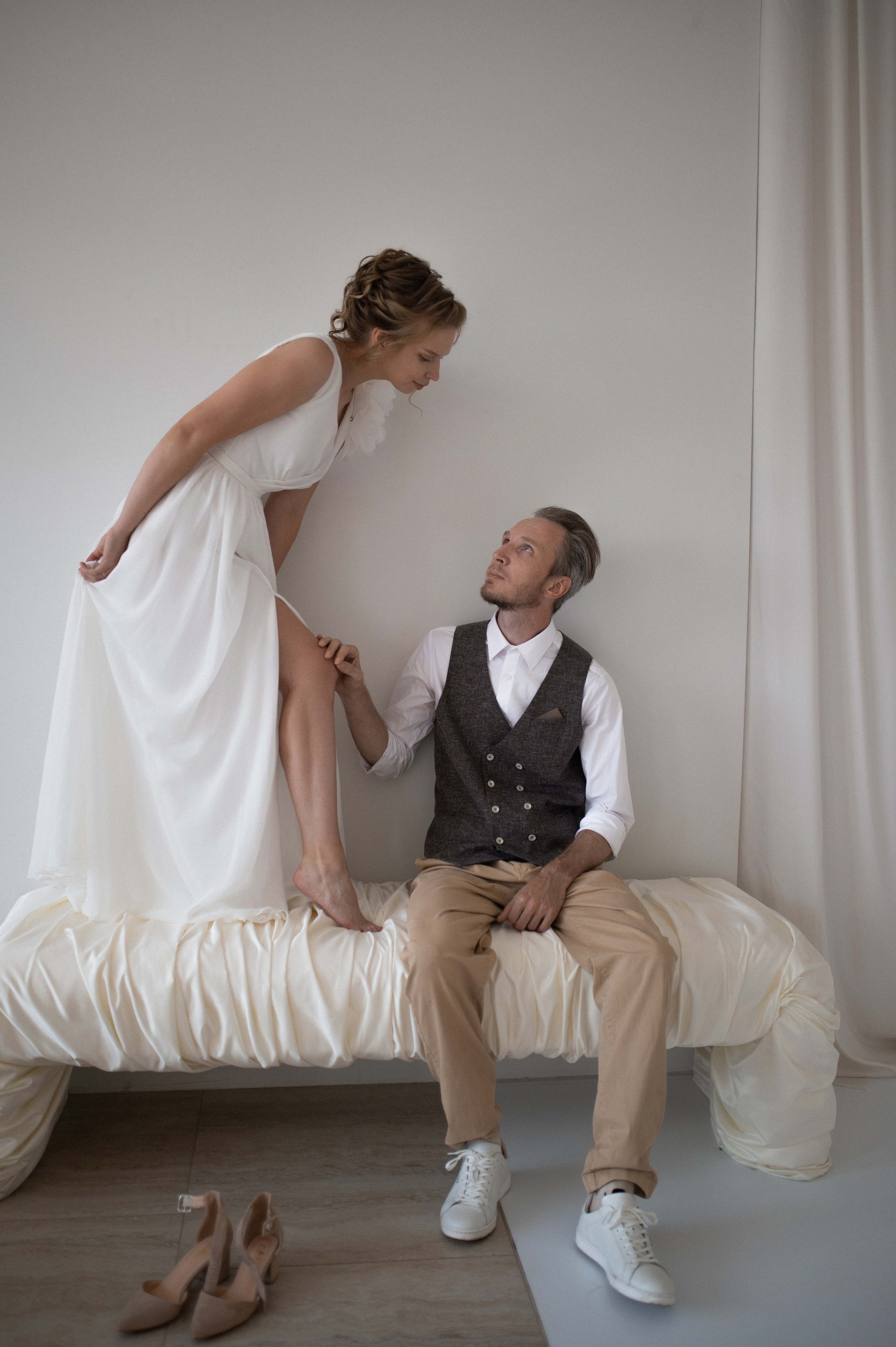 Bright. Wedding and commercial photographer