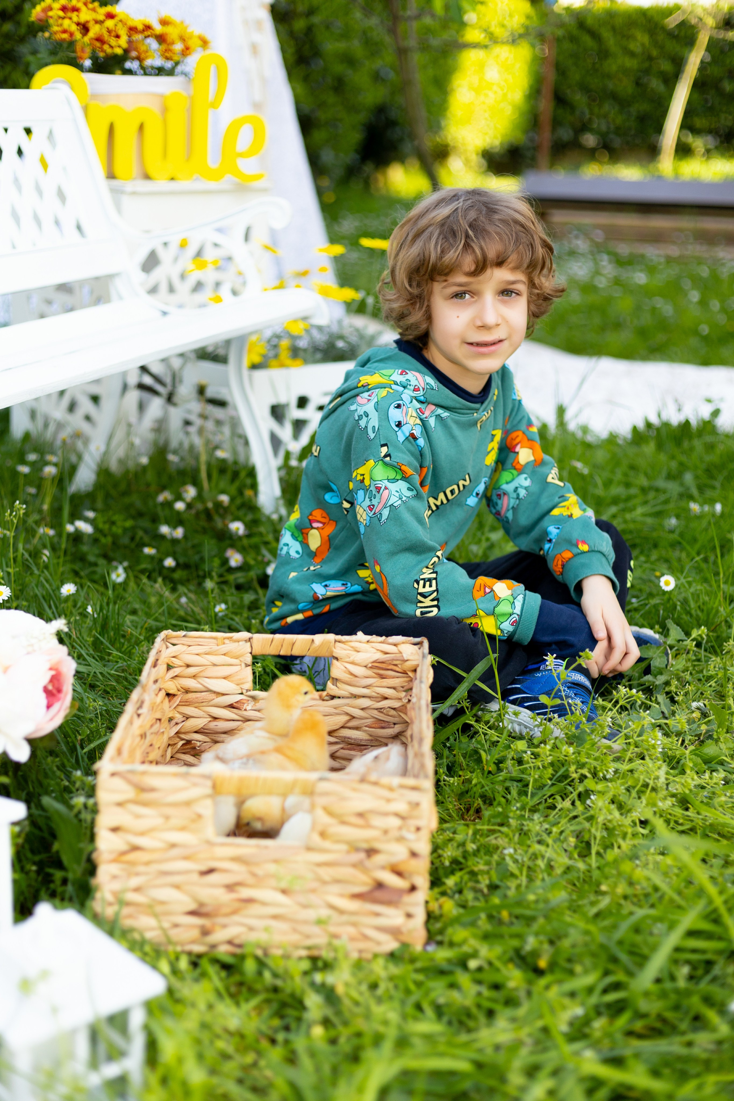 Tommaso + i pulcini). Luci e Capricci Photography