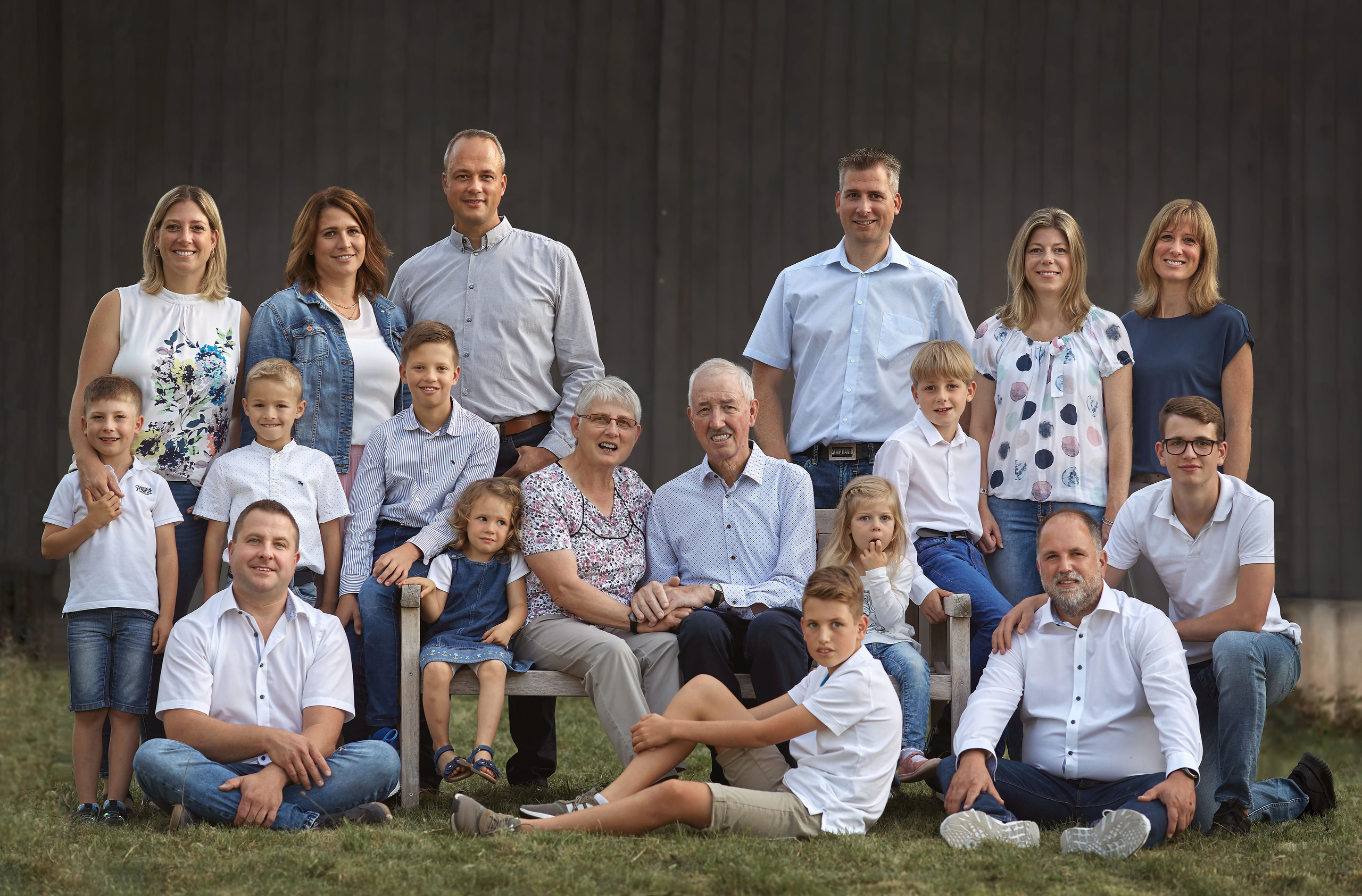 Familien Fotos von Anzhelika Costin Familien und Kunstfotografin Fulda. Anzhelika Costin fine art Porträts und Familien Fotografie in Fulda