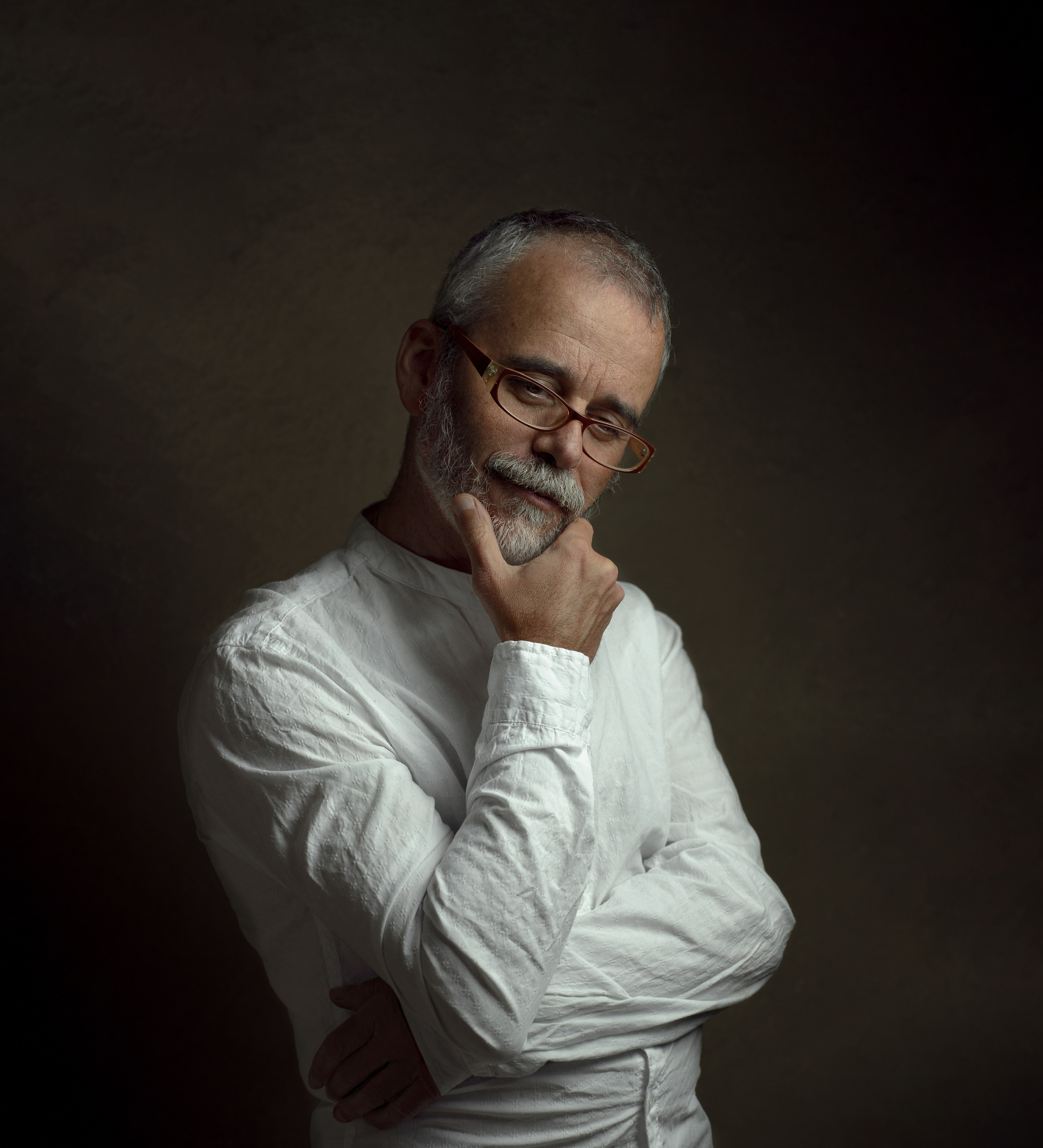 Porträt Fotos von Anzhelika Costin Familien- und Kunstfotografin Fulda. Anzhelika Costin fine art Porträts und Familien Fotografie in Fulda