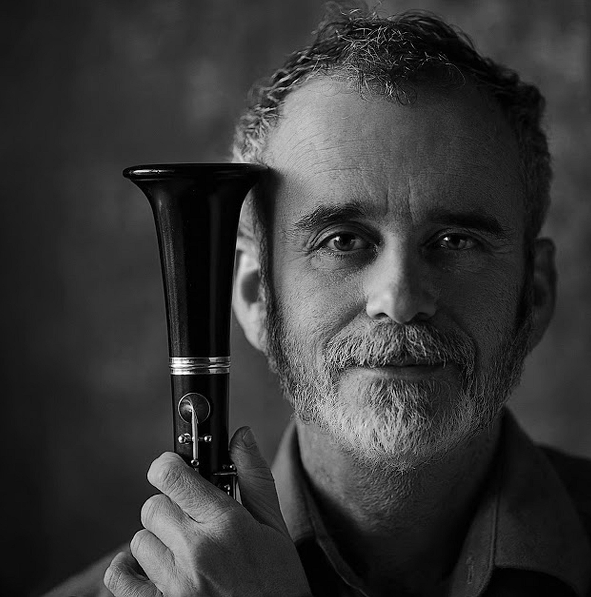 Musiklehrer Querflöte/ Klarinette/ Saxophon