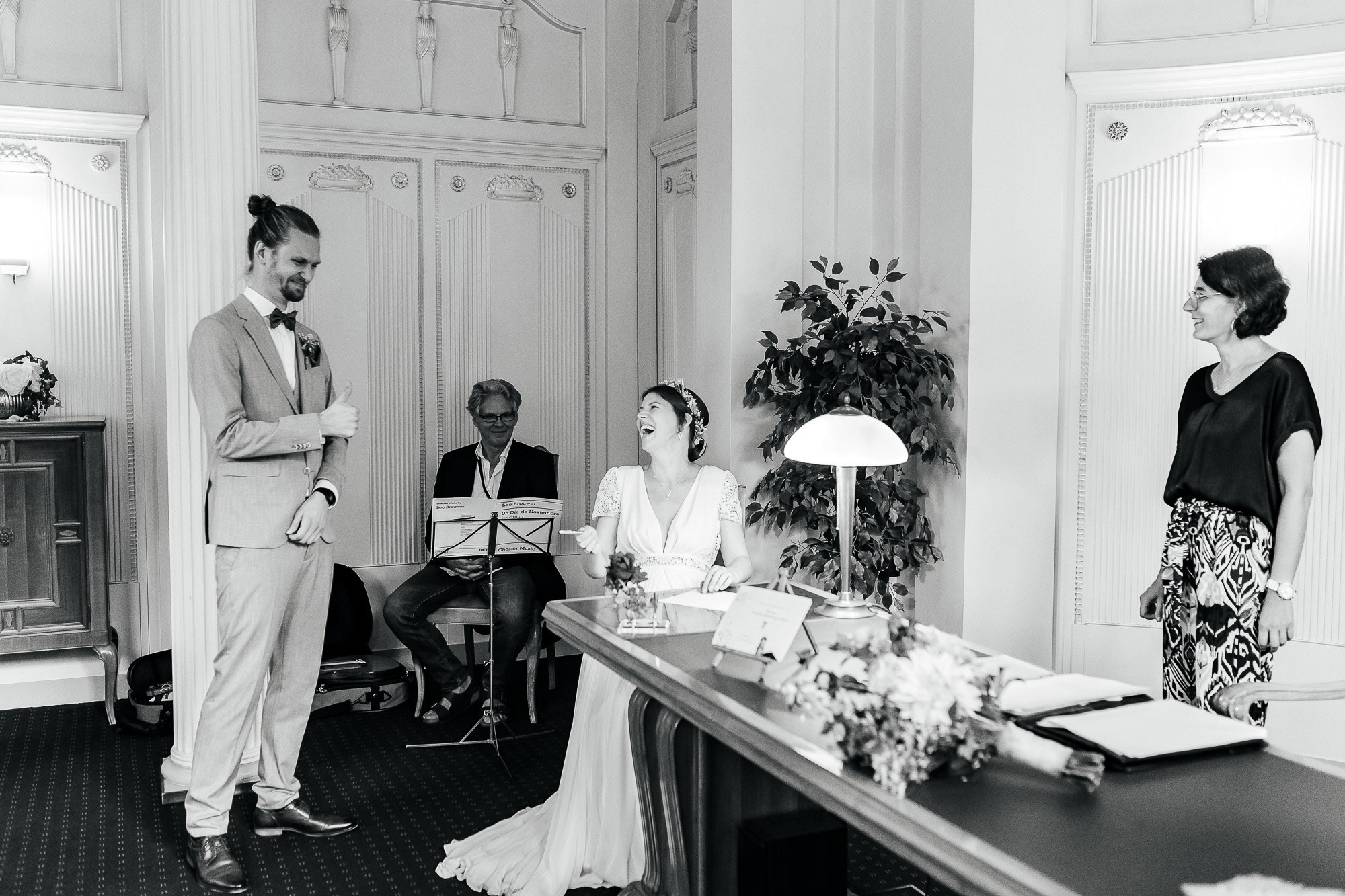 Magische Momente im Clärchens Ballhaus. Hochzeitsfotografie in Berlin Nataliia Schütze