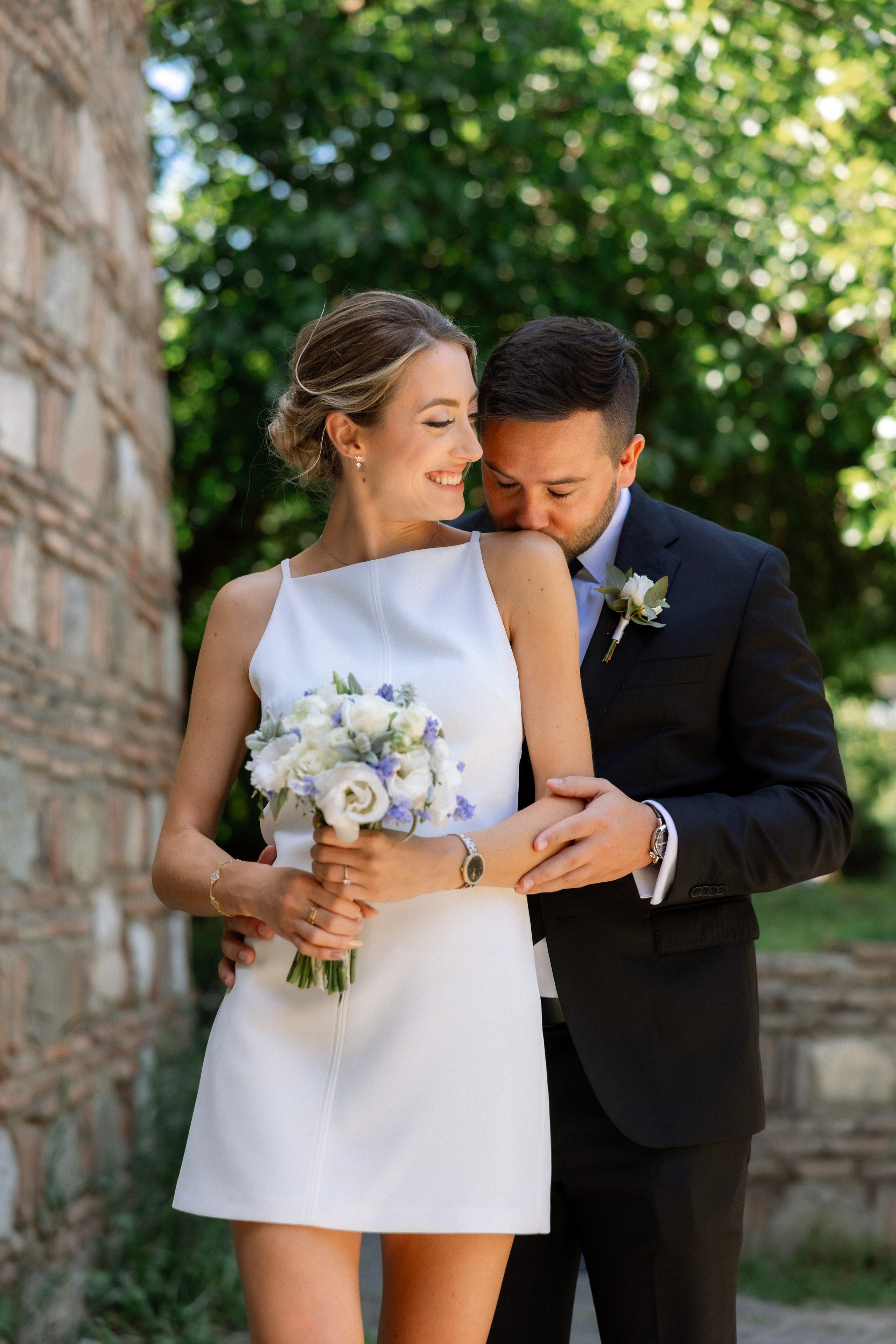 Lovely moments in Tbilisi. Wedding photographer in Tbilisi Ioseb Mamniashvili