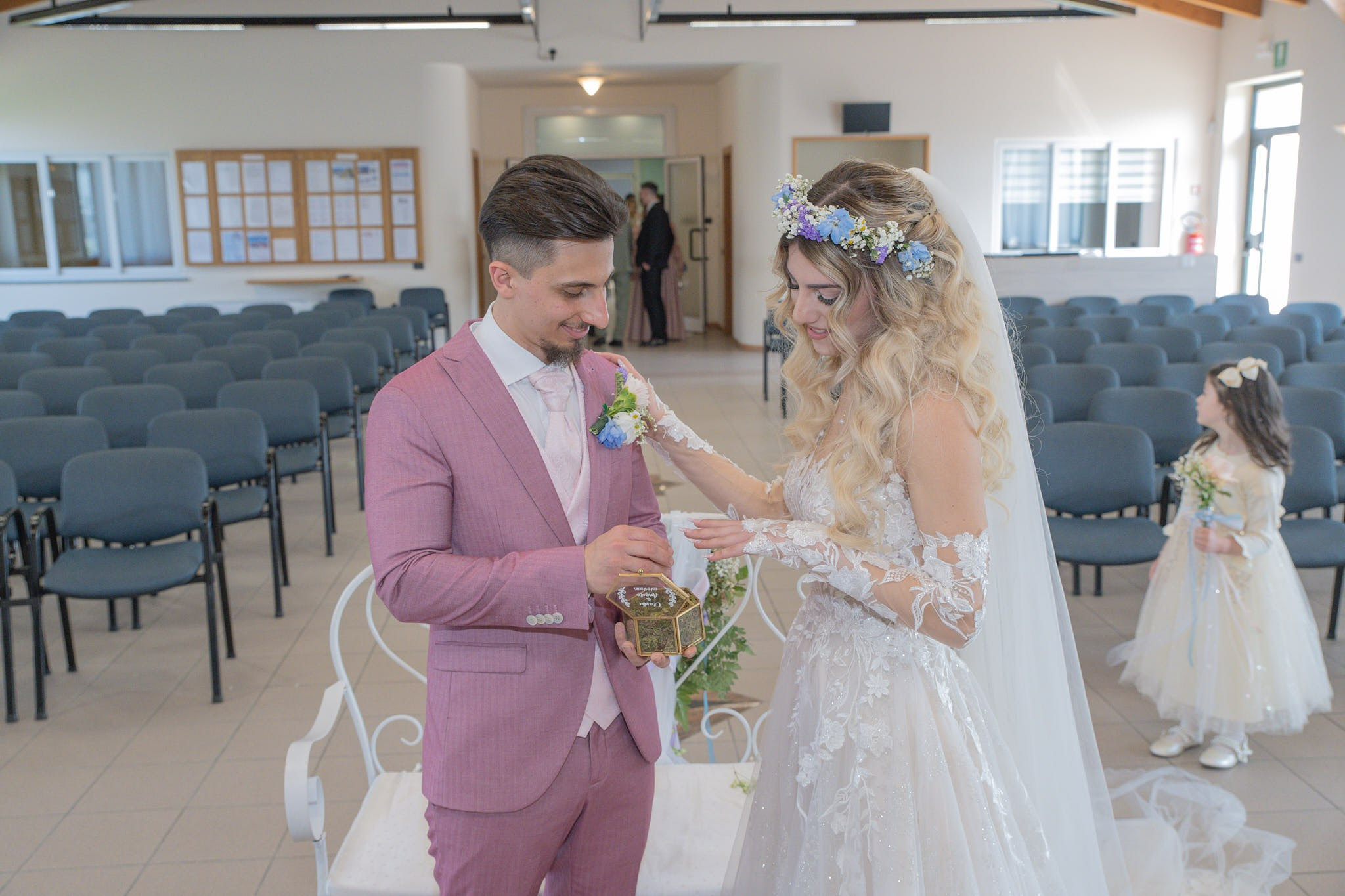 Angelo & Claudia. Fotografo matrimonio Lago di Como Ferrari Media Production