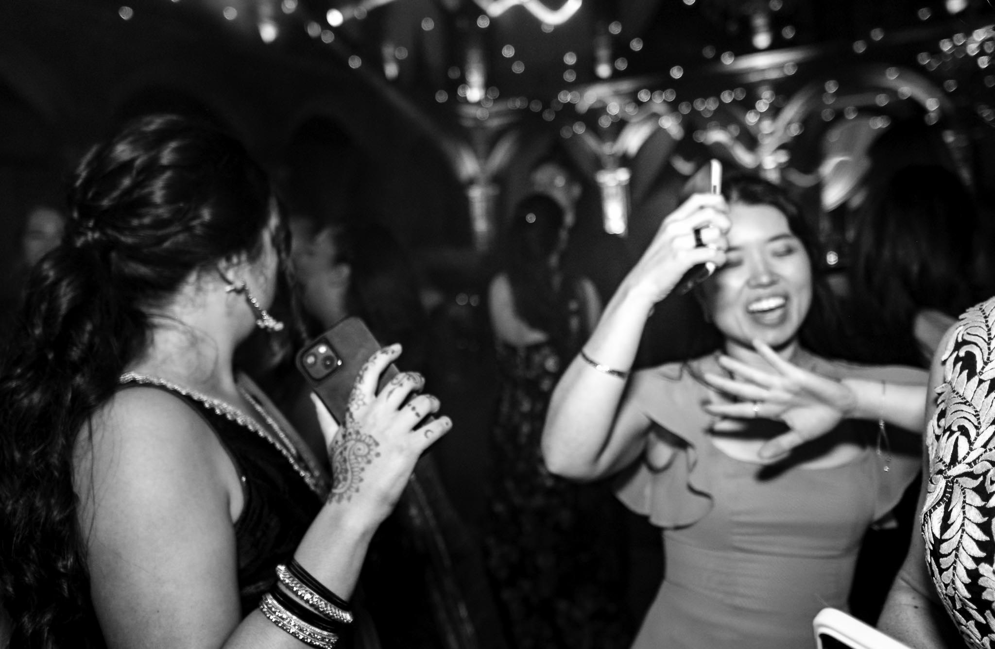 Aagya & Kishore. Wedding and family photographer in Mexico City