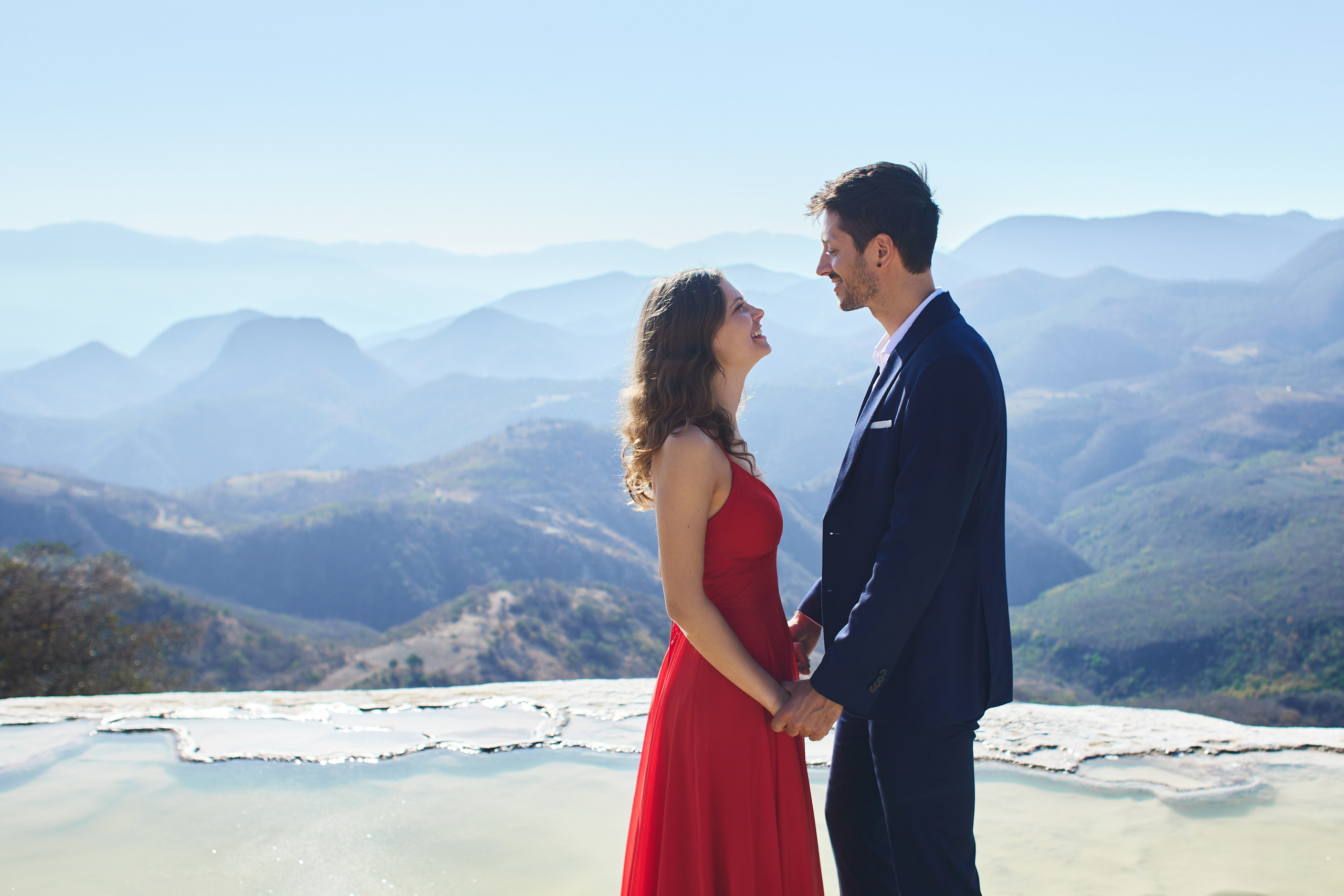 Love in Mexico. Amazing photo session at a time convenient for you. Y