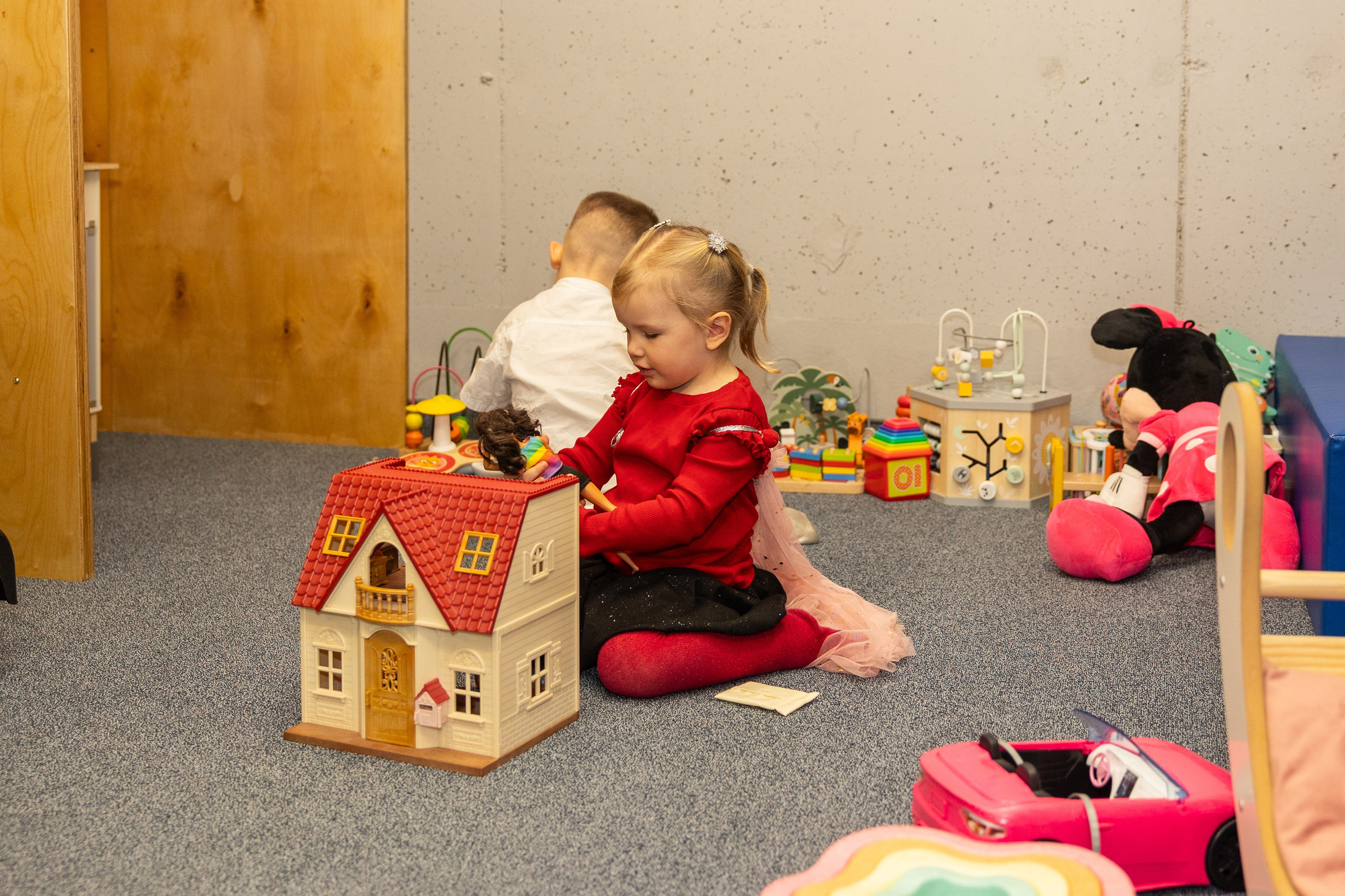 День рождения Артёма 24 января 2026 года. Семейный и детский фотограф в Варшаве Мила Бобровская