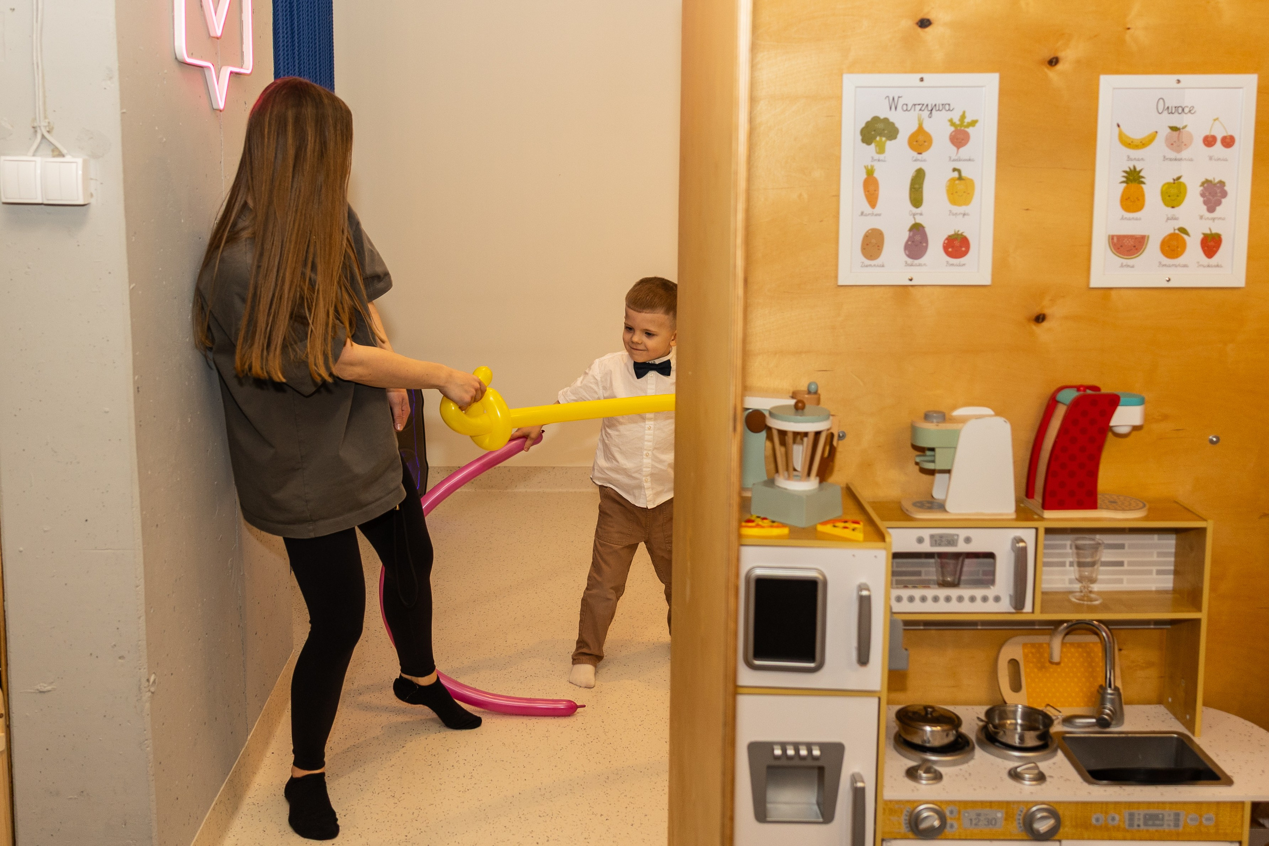 День рождения Артёма 24 января 2026 года. Семейный и детский фотограф в Варшаве Мила Бобровская