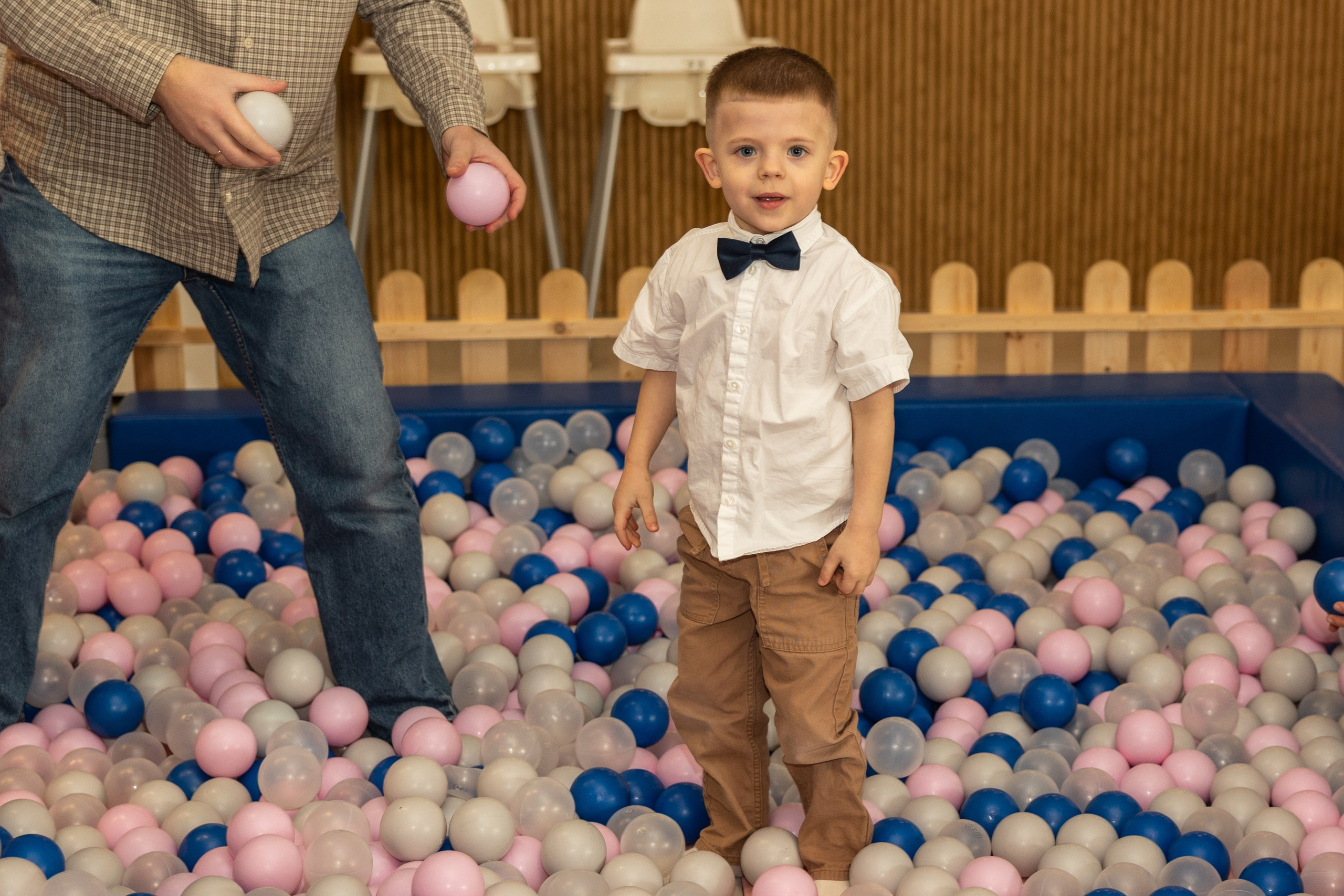 День рождения Артёма 24 января 2026 года. Семейный и детский фотограф в Варшаве Мила Бобровская