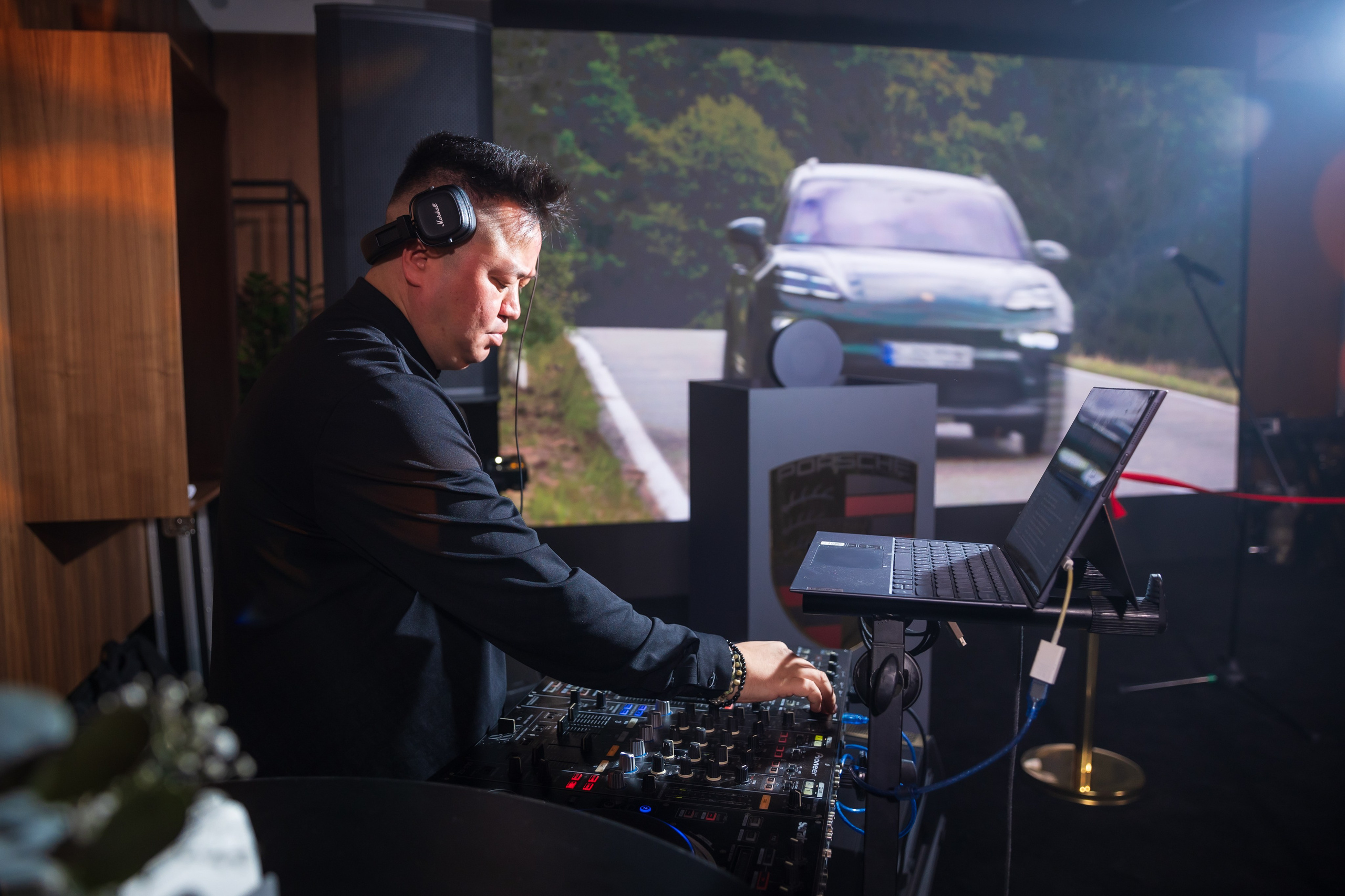 Porsche Studio. Открытие первого официального дилерского центра Porsche в Узбекистане. Профессиональная Фото-Видео Студия Геннадия Нестеренко | Ташкент и Весь Узбекистан