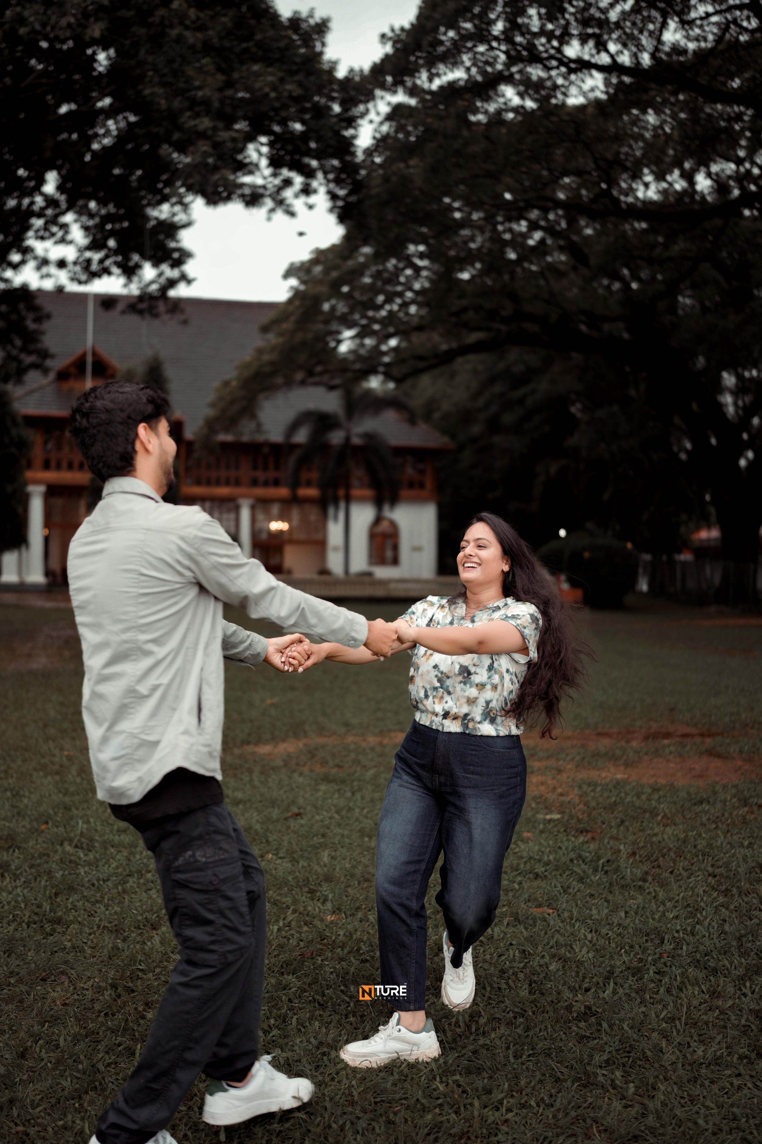 PHOTOS. NTURE WEDDING