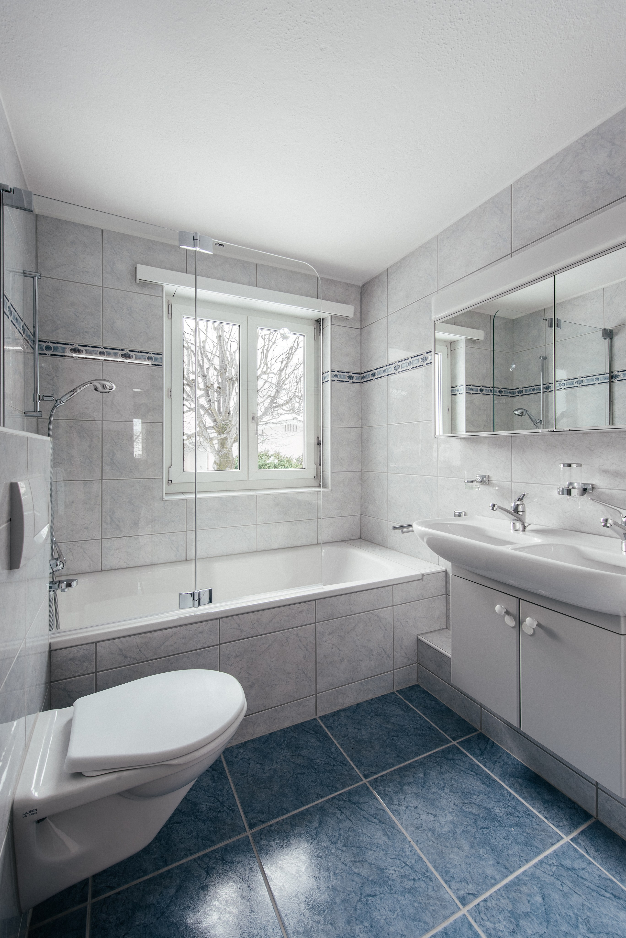 Wohnung, WINDISCH, AARGAU. Hallo! Ich bin Elena und arbeite als Immobilienfotografin