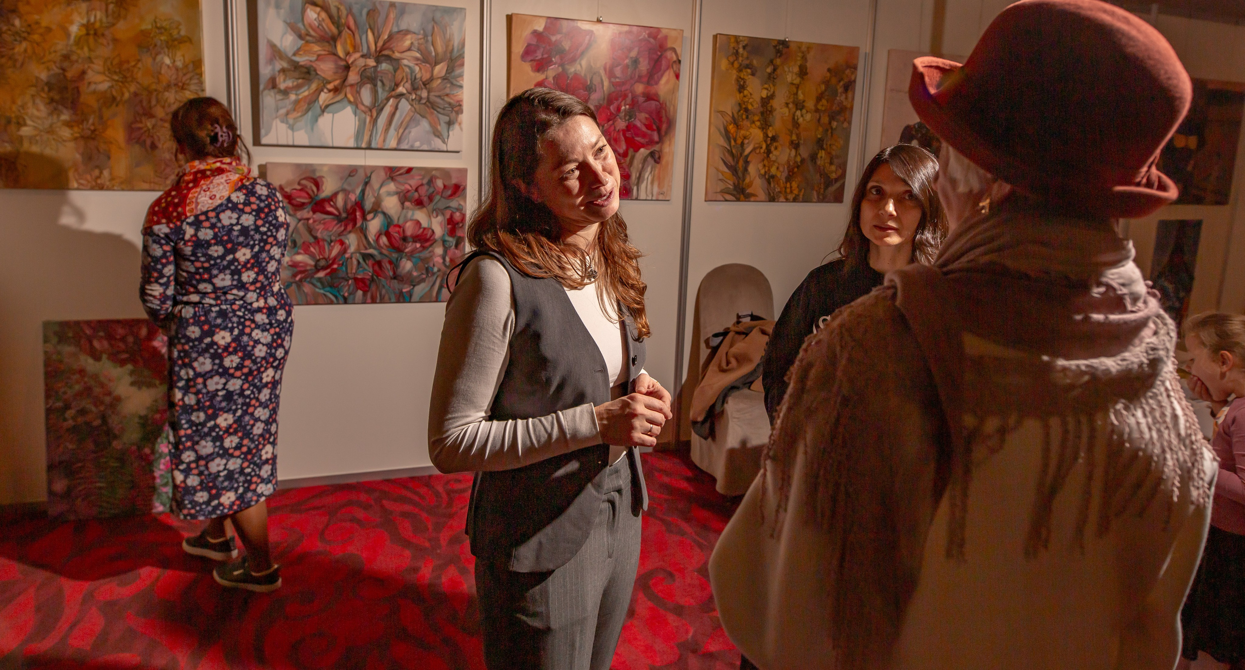 Exhibitions. Portret photographer in Switzerland Artur Magpie