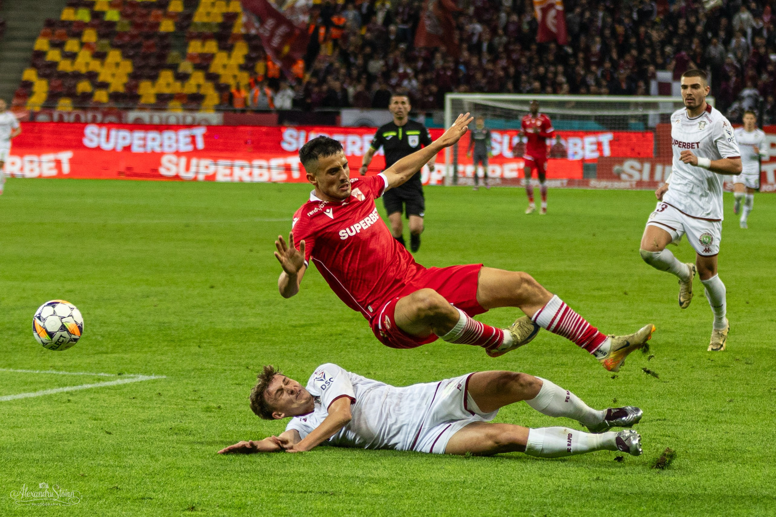 Dinamo — Rapid. Http://www.alexphoto.ro