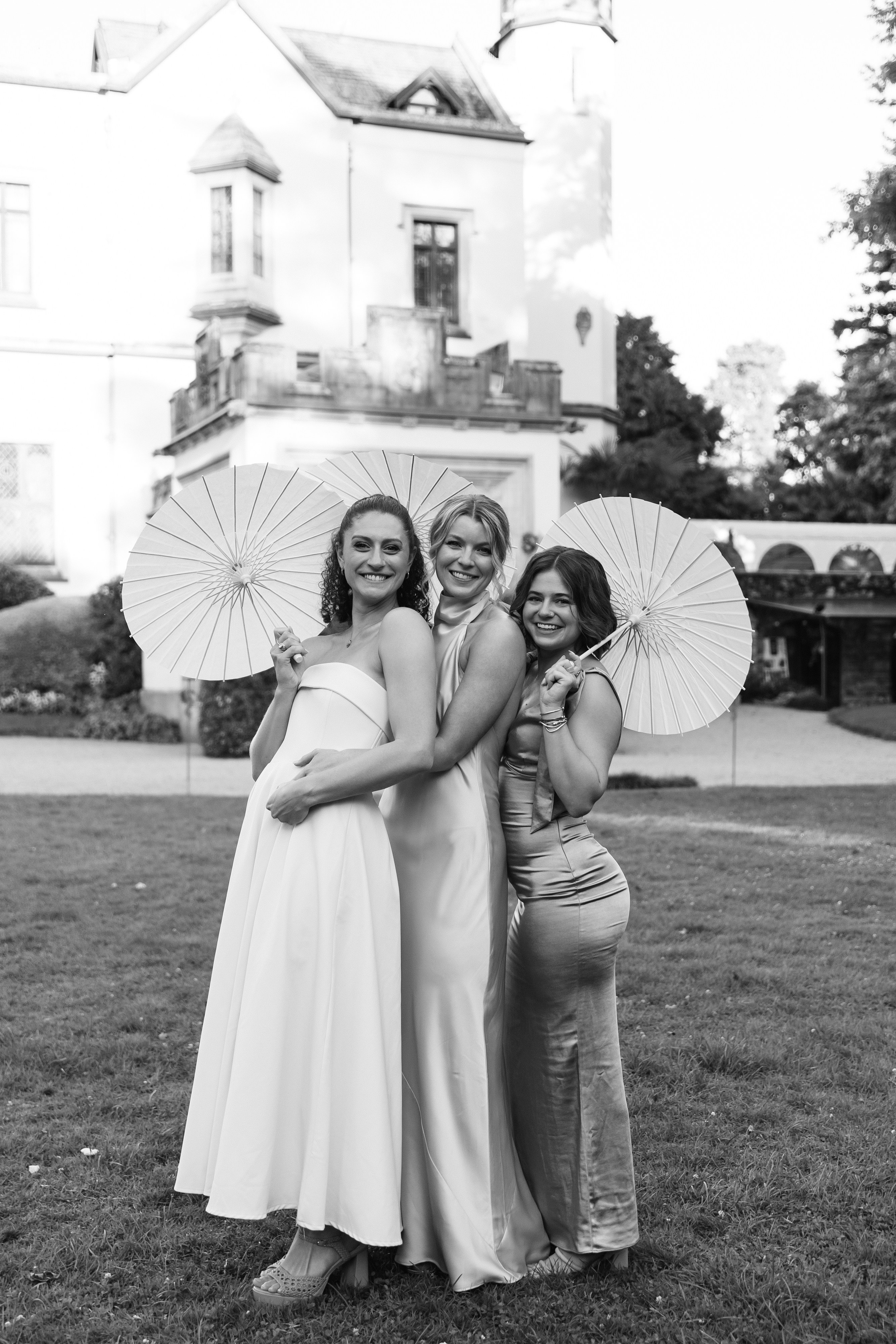 Wedding Photographer Lake Maggiore Como Italy. Wedding Photographer Rome Tuscany Como Sicily Puglia Amalfy Italy- Oksana Savenchuk