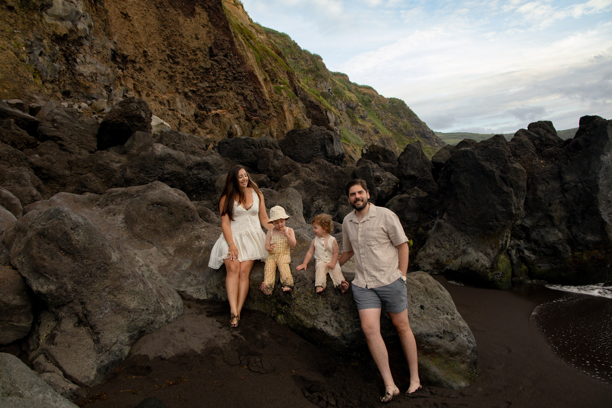 Jessica, Brian, Theo & Charlie. IRINA KALMYKOVA | PHOTOGRAPHER AZORES