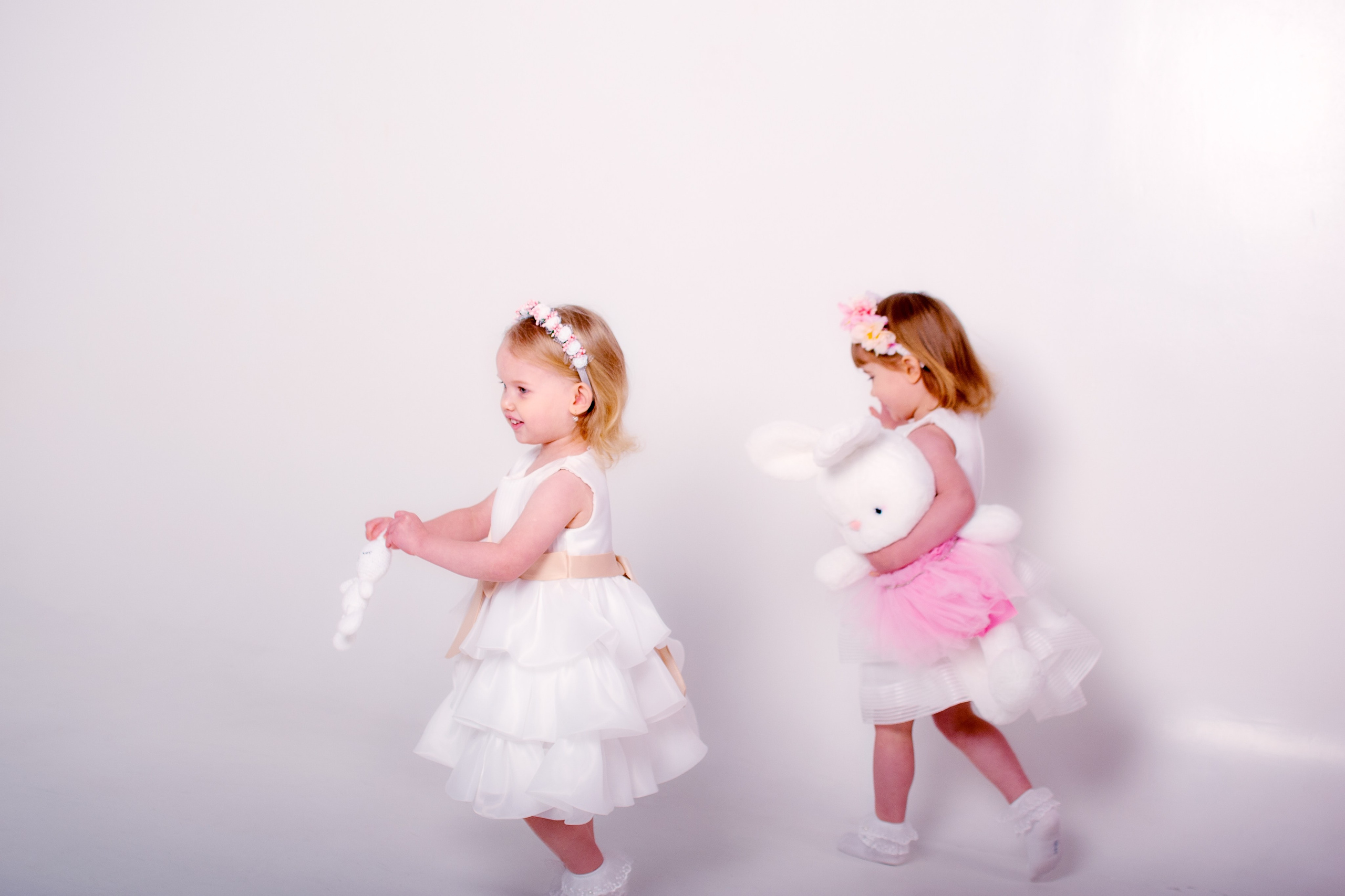 Сестрички. Фотограф новорожденных в Темиртау и Караганде Любовь Жукова newborn