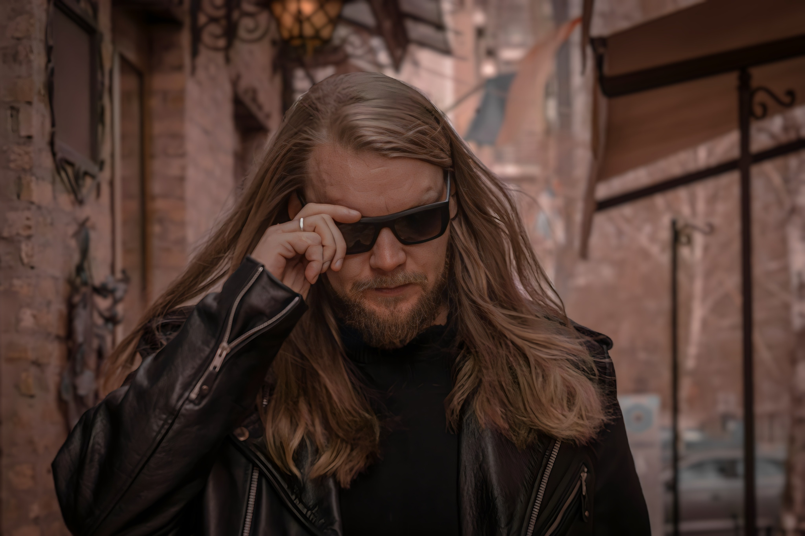 Andrey - tattoo artist, looks like a movie star. Виктория Федосеенко, фотограф в Сербии