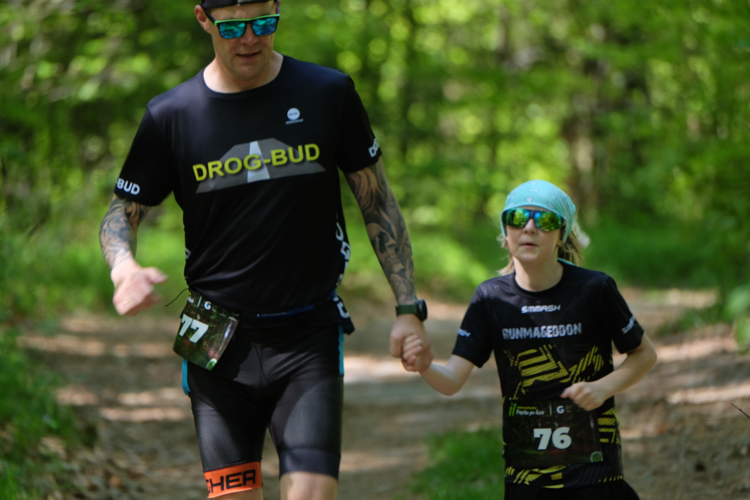 Aleksandryjska Piątka po lesie. Main